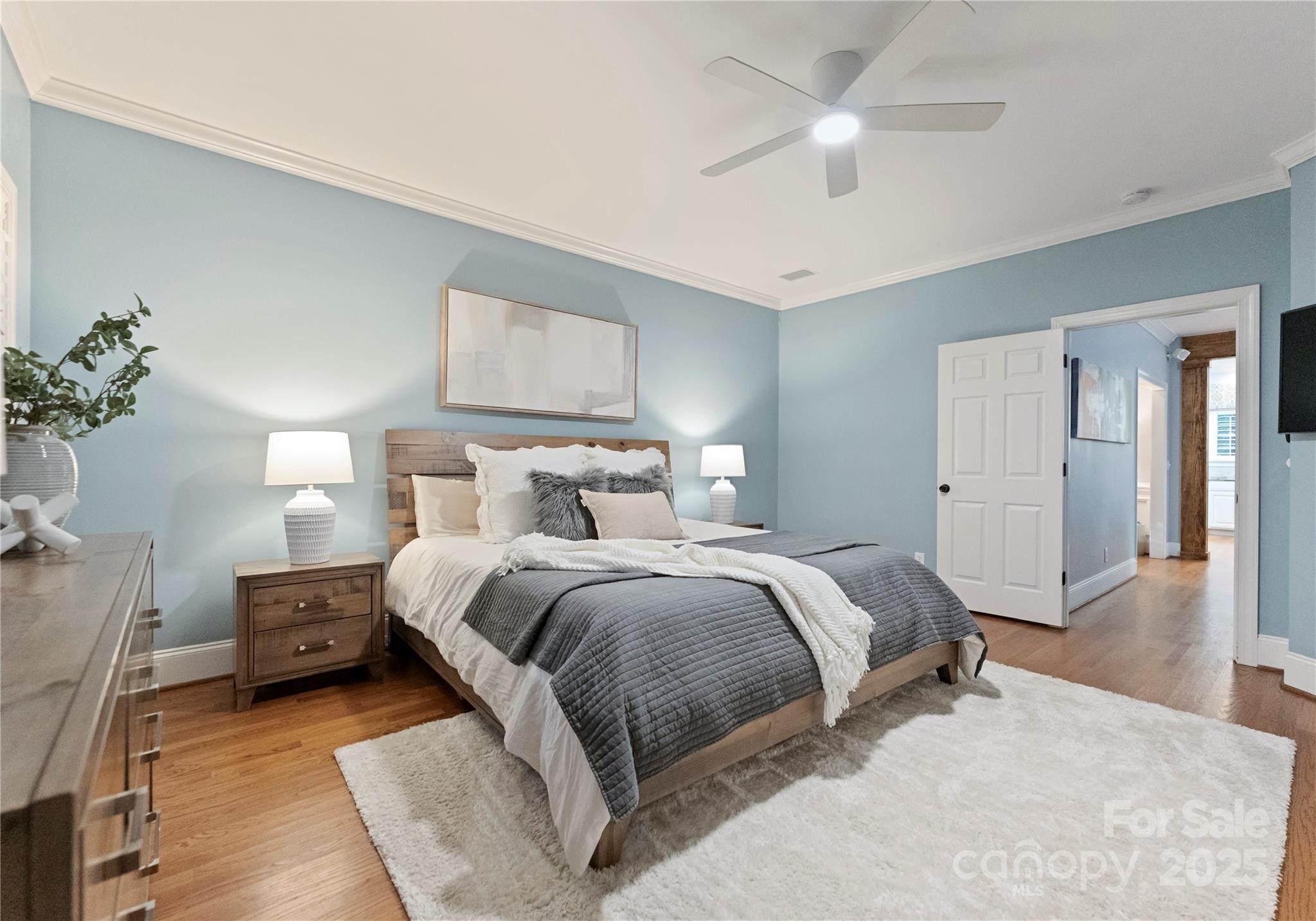 6011 Hunter Lane
