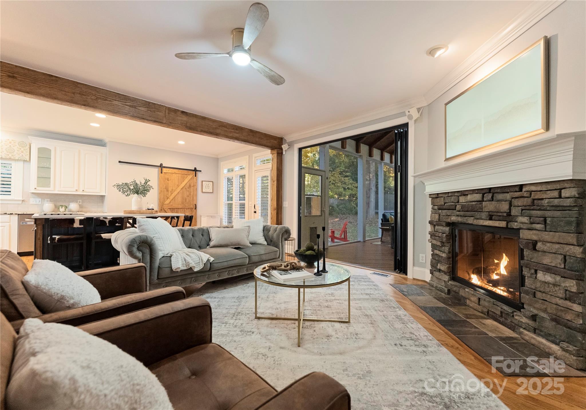 6011 Hunter Lane
