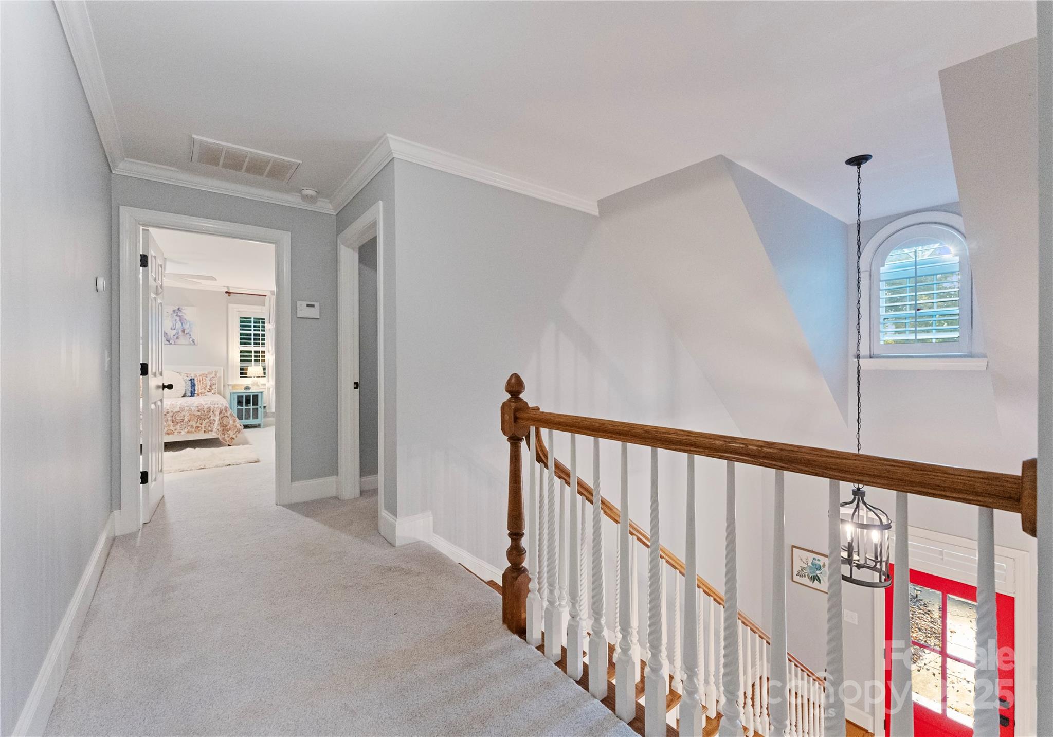 6011 Hunter Lane