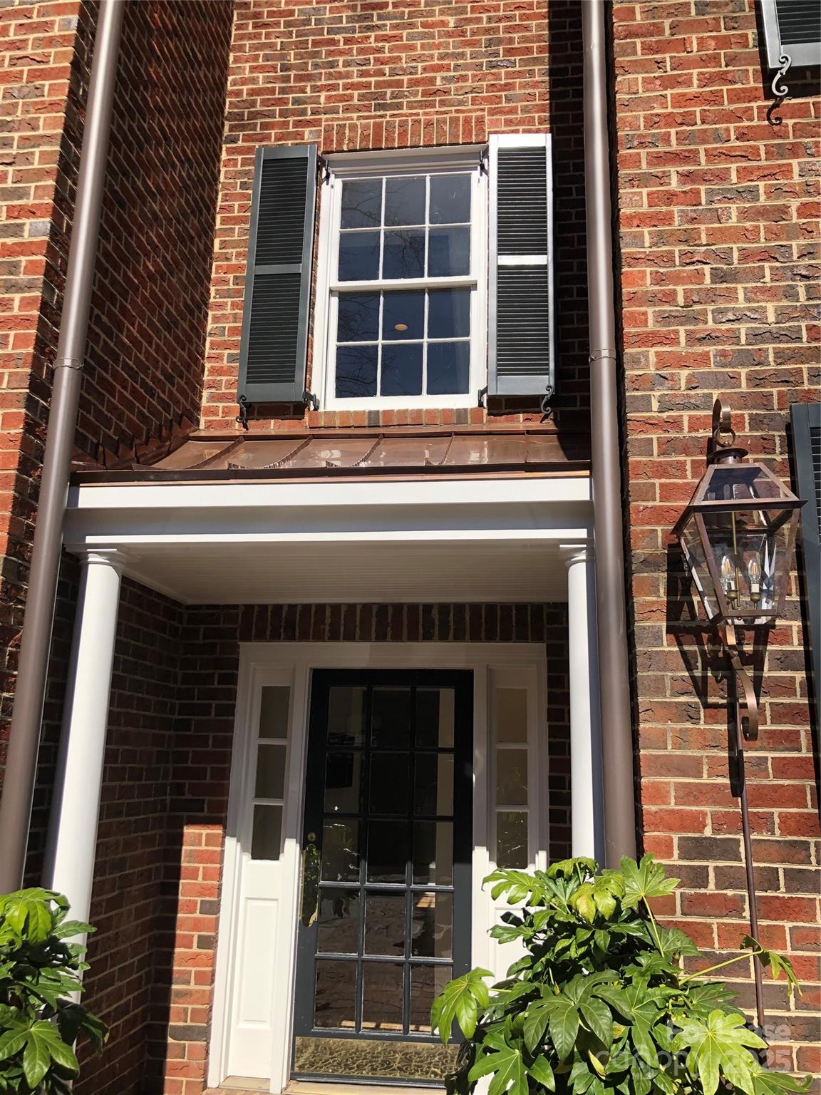 2315 Selwyn Avenue Unit: I
