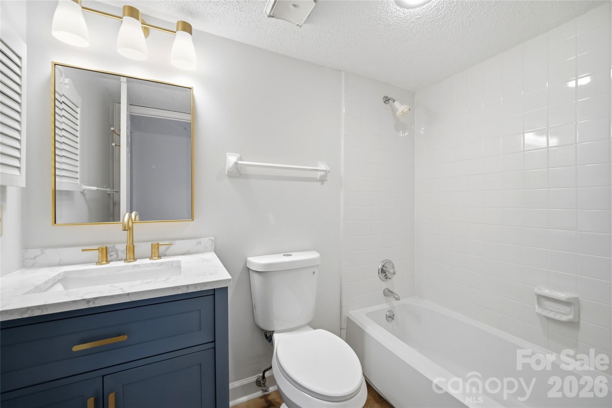 7429 Ashfield Court