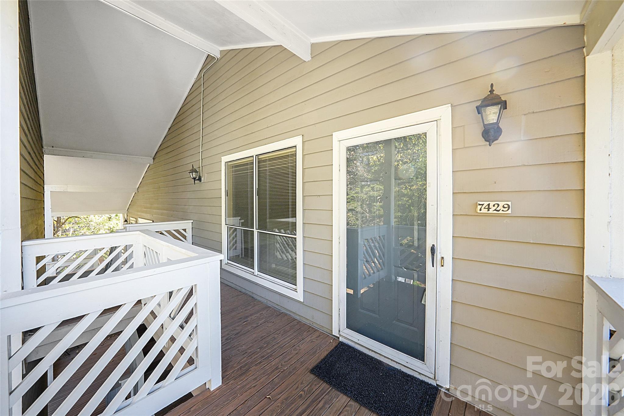 7429 Ashfield Court