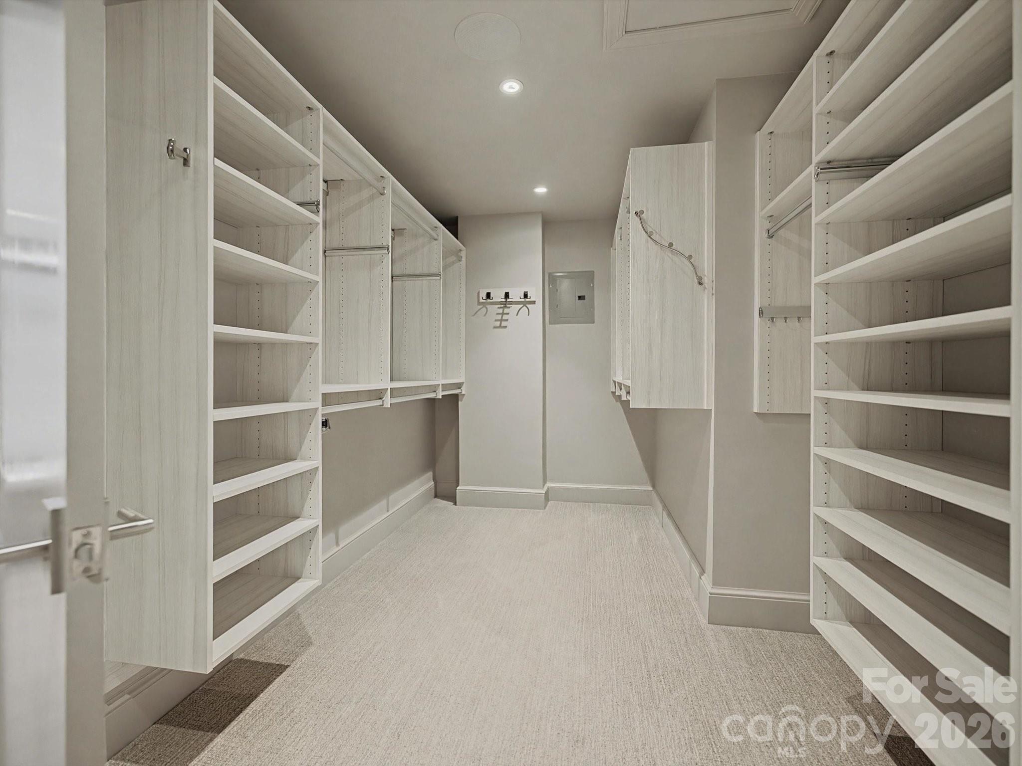 2633 Richardson Drive Unit: 5B