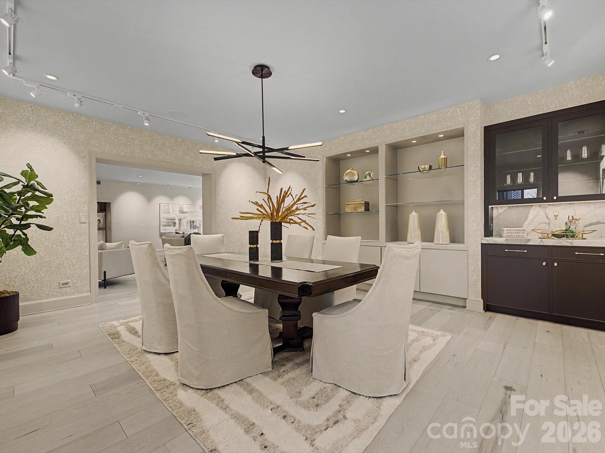2633 Richardson Drive Unit: 5B