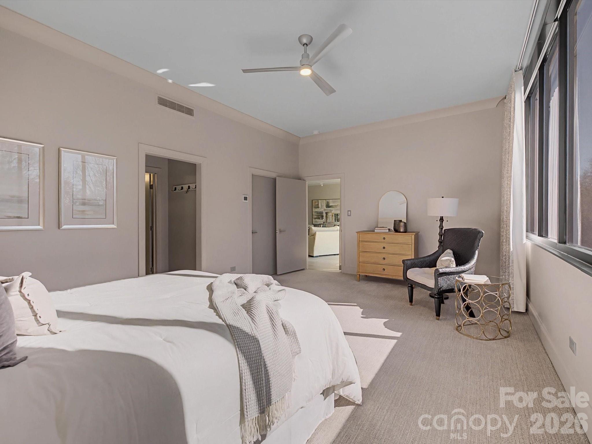 2633 Richardson Drive Unit: 5B