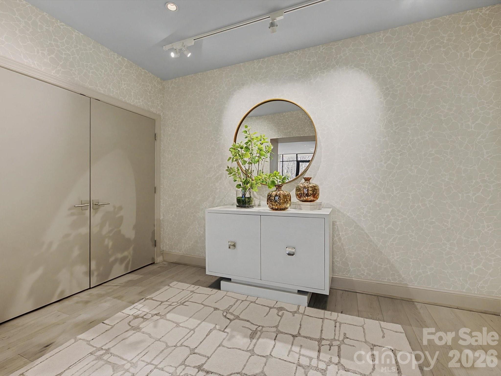 2633 Richardson Drive Unit: 5B