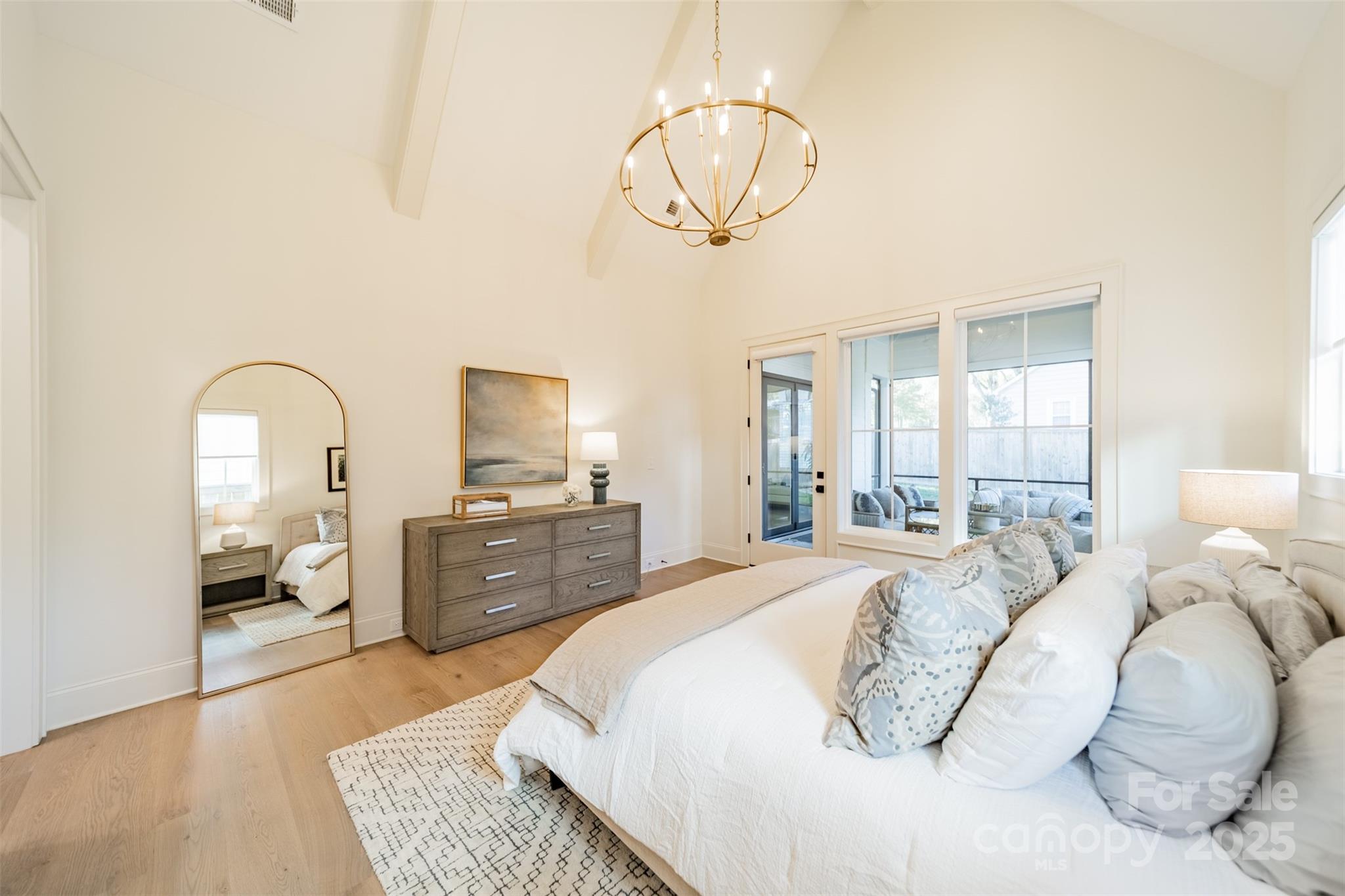 953 Poindexter Drive