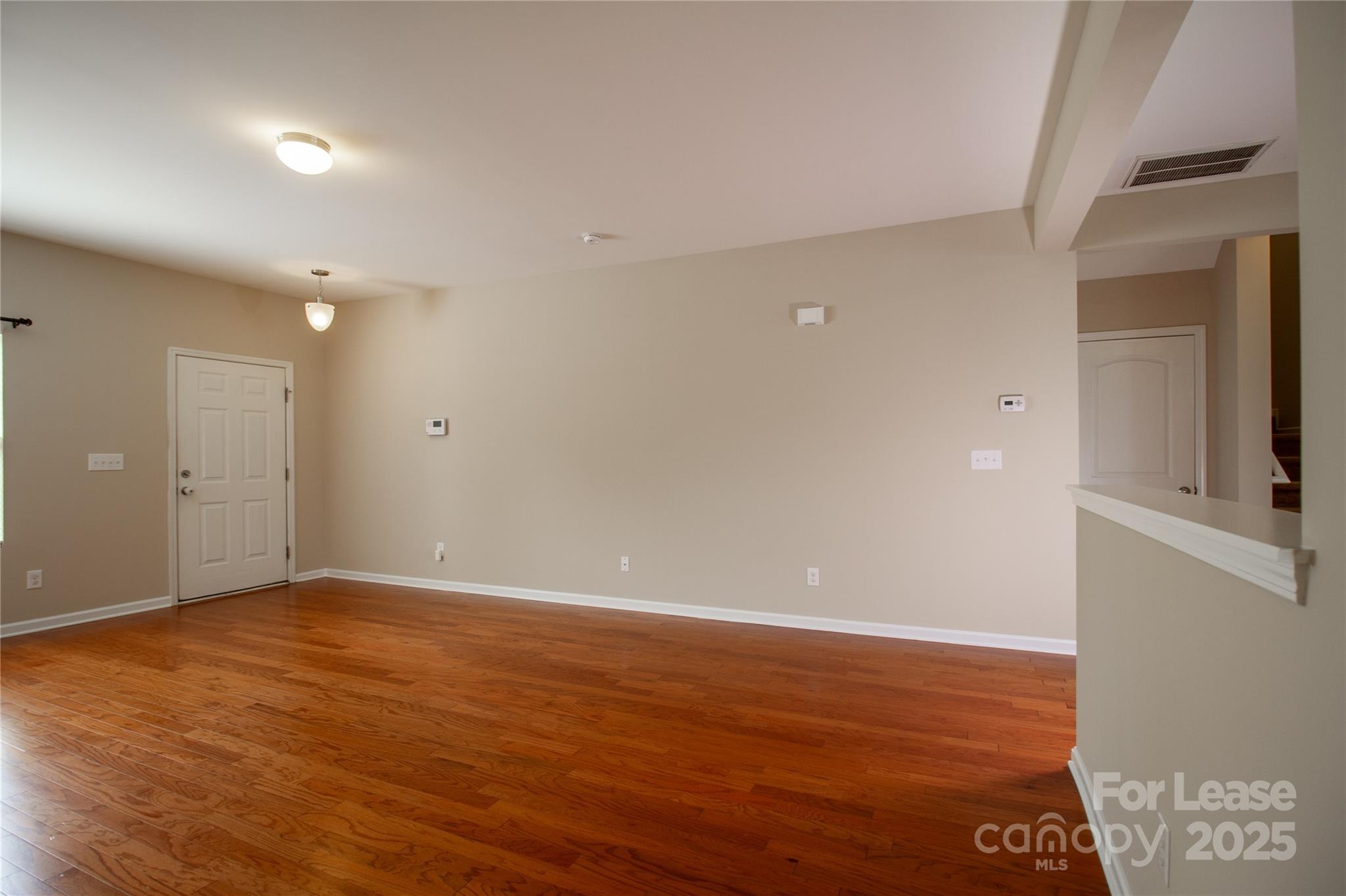 824 Summerlake Drive