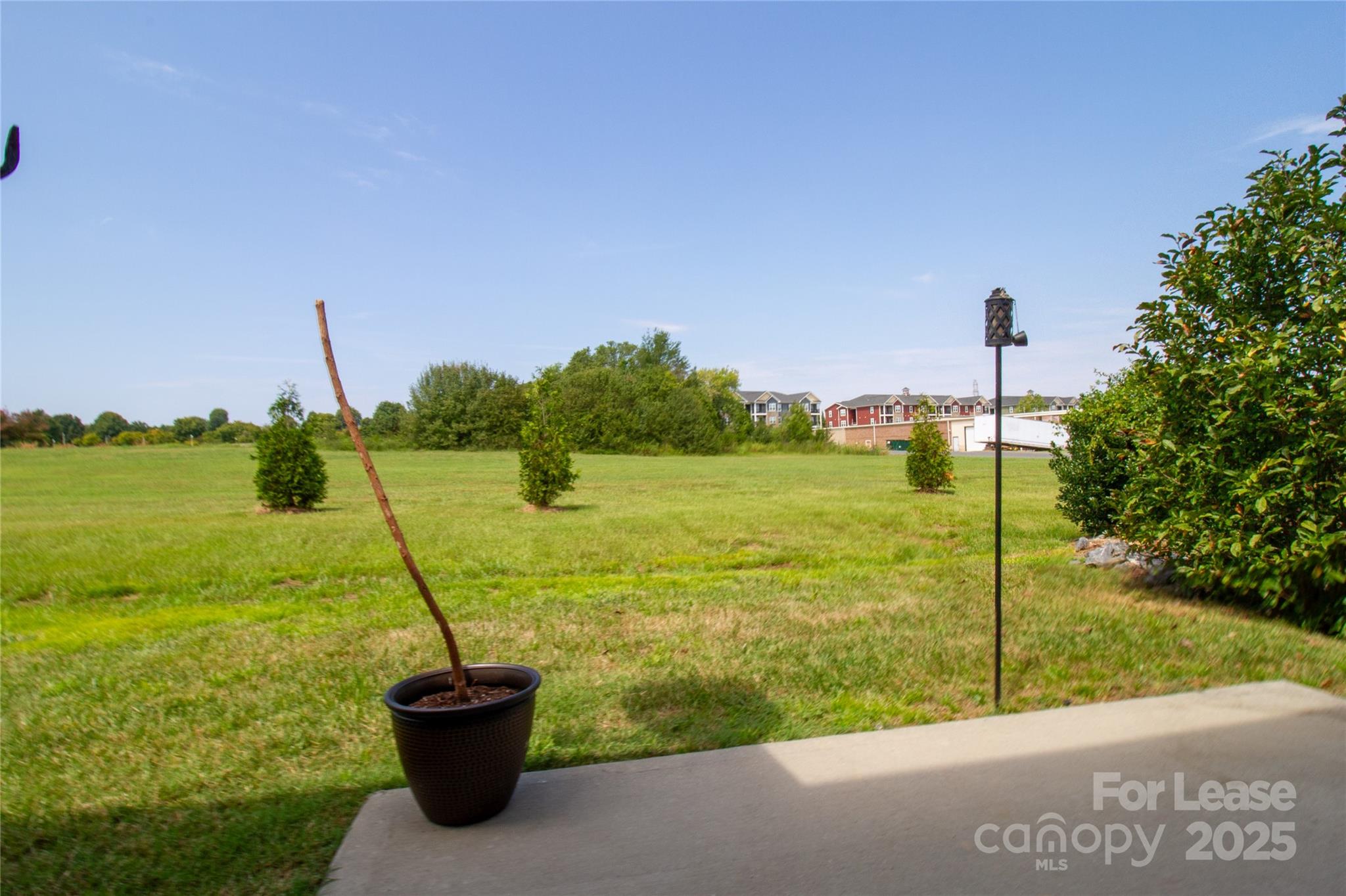 824 Summerlake Drive
