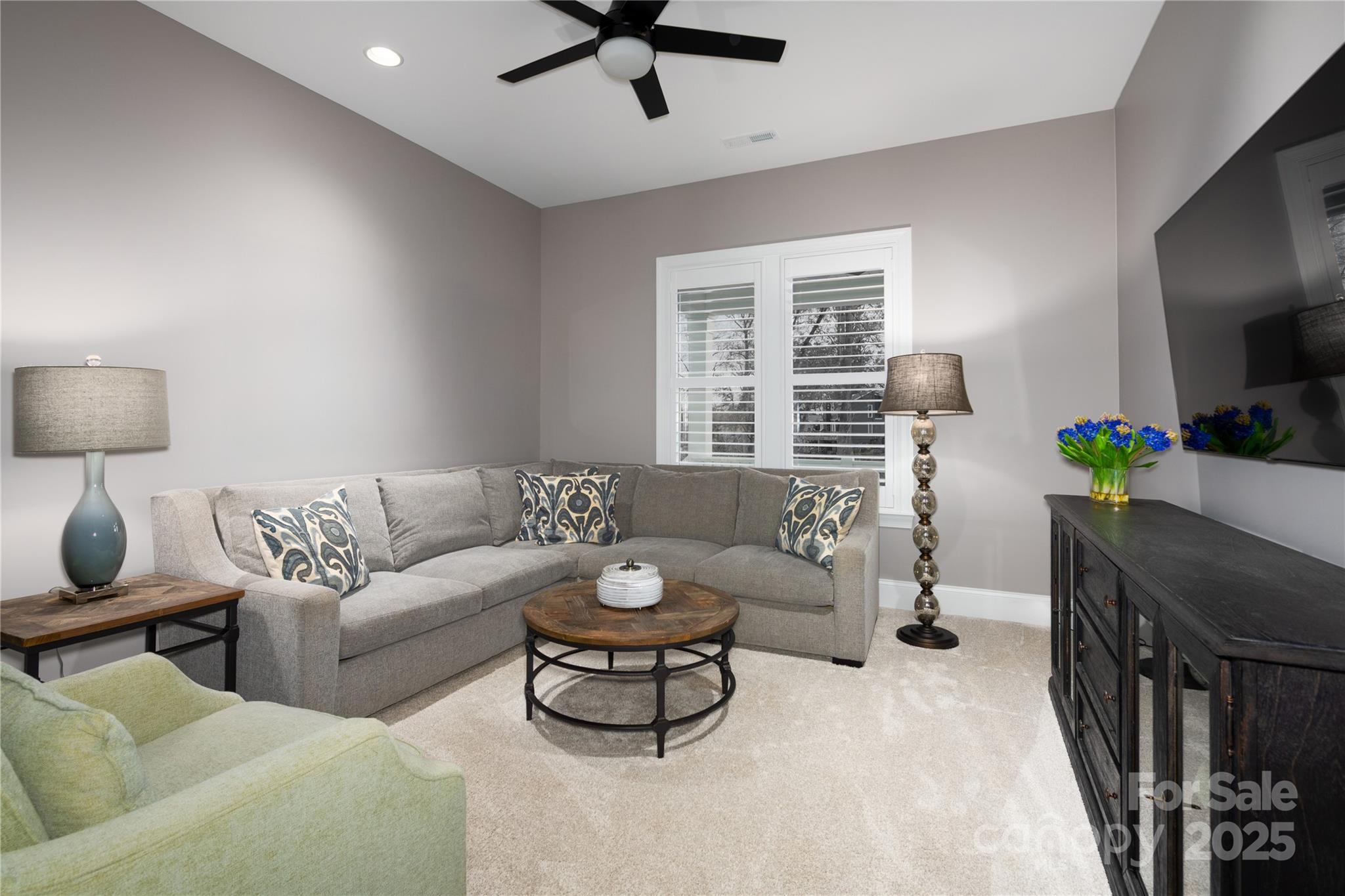 172 Broadbill Drive