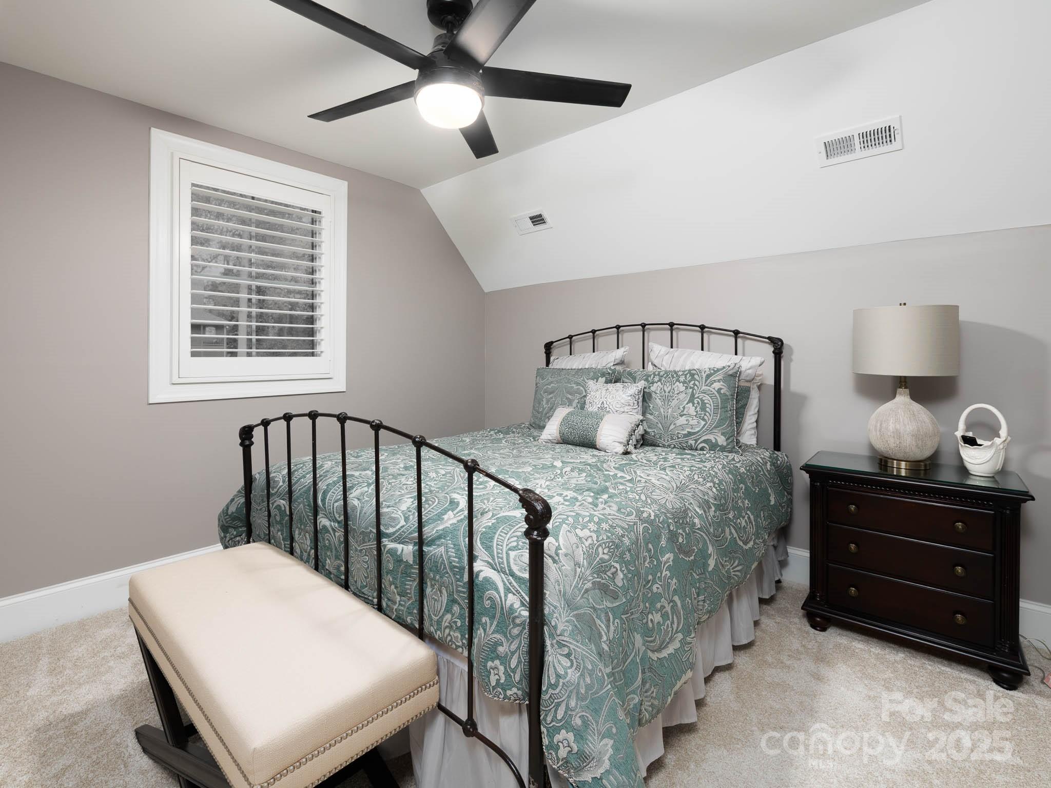 172 Broadbill Drive
