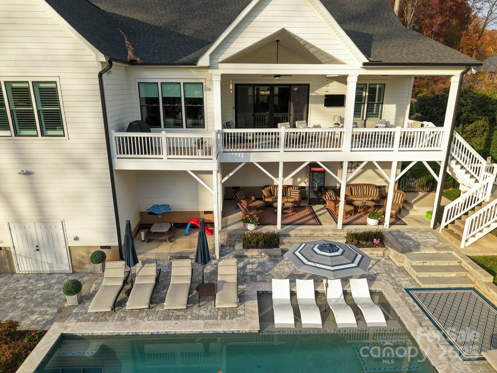 172 Broadbill Drive