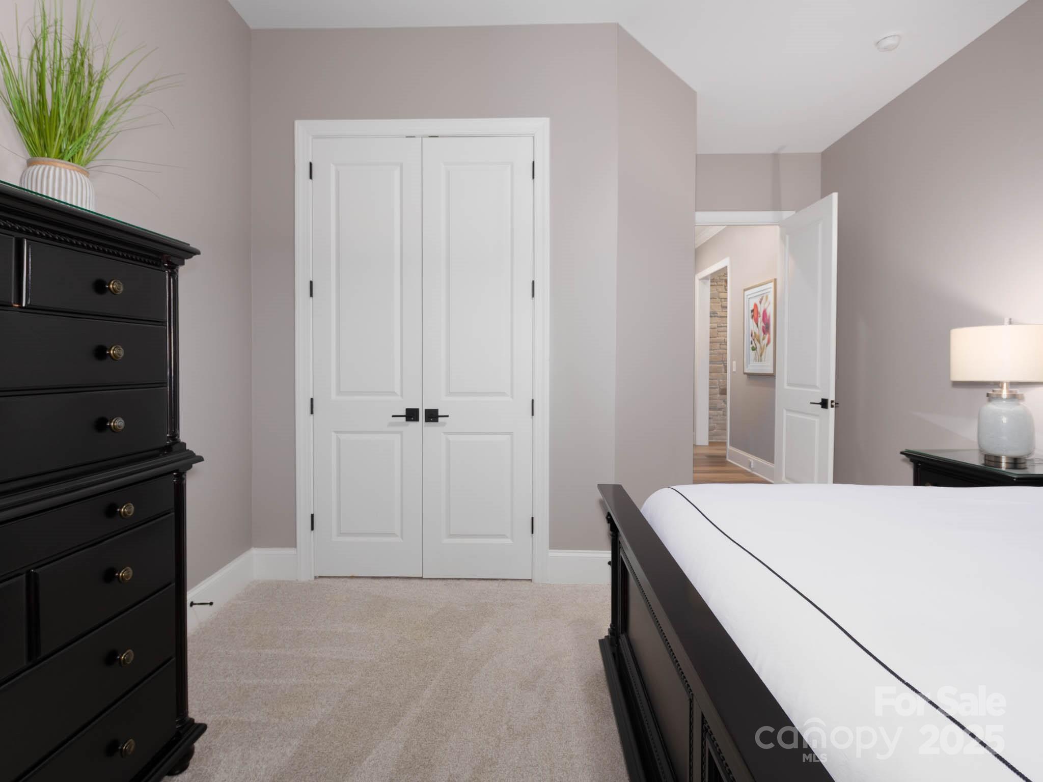 172 Broadbill Drive