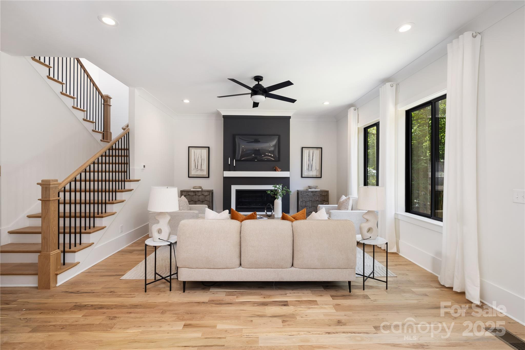 816 Tennyson Drive