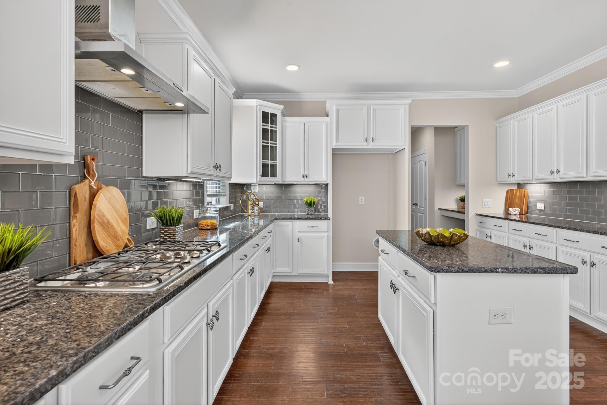 2762 Red Maple Lane