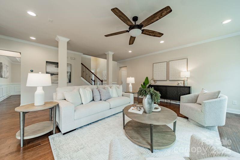 2762 Red Maple Lane