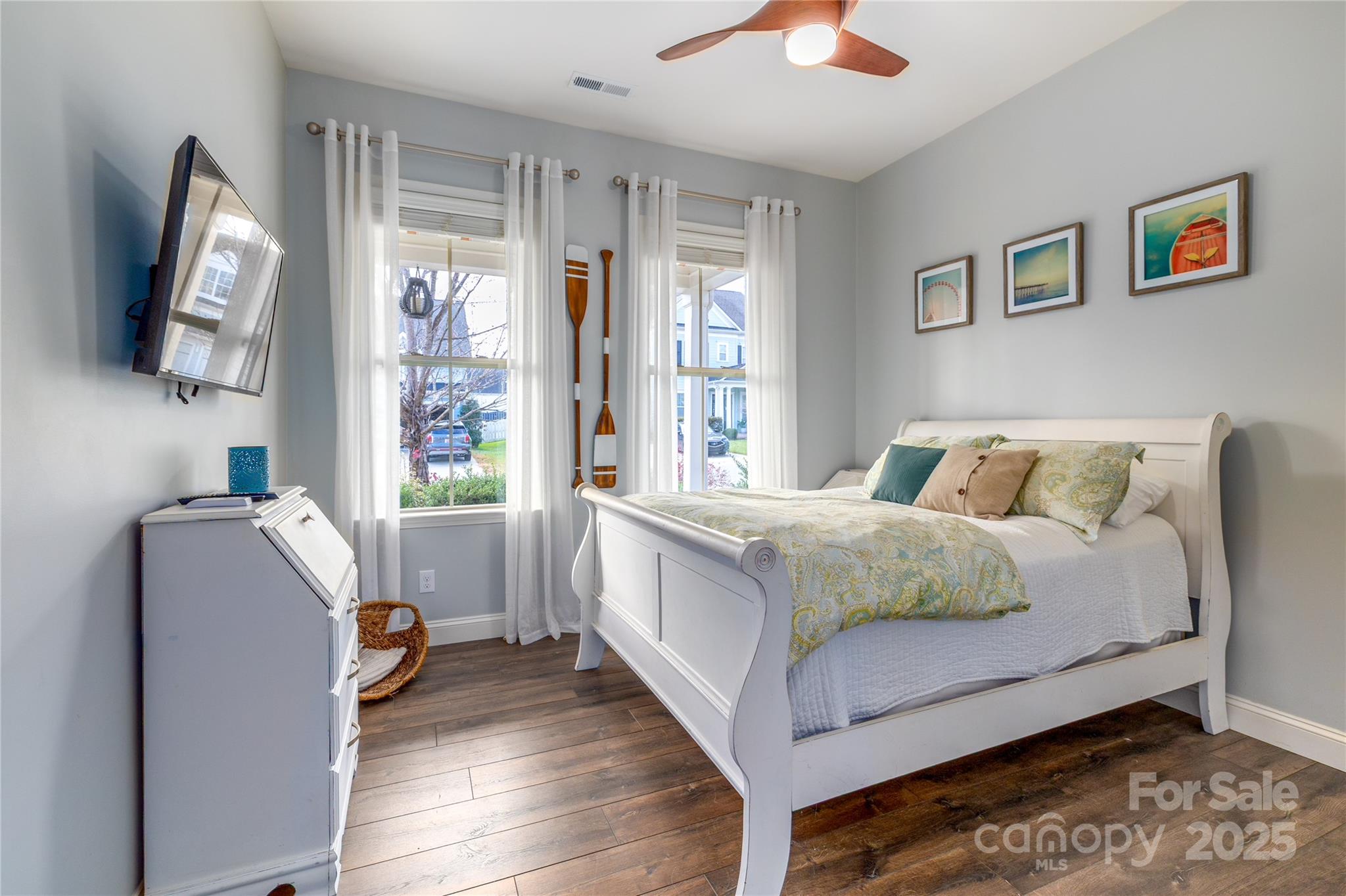 1005 Dunwoody Drive