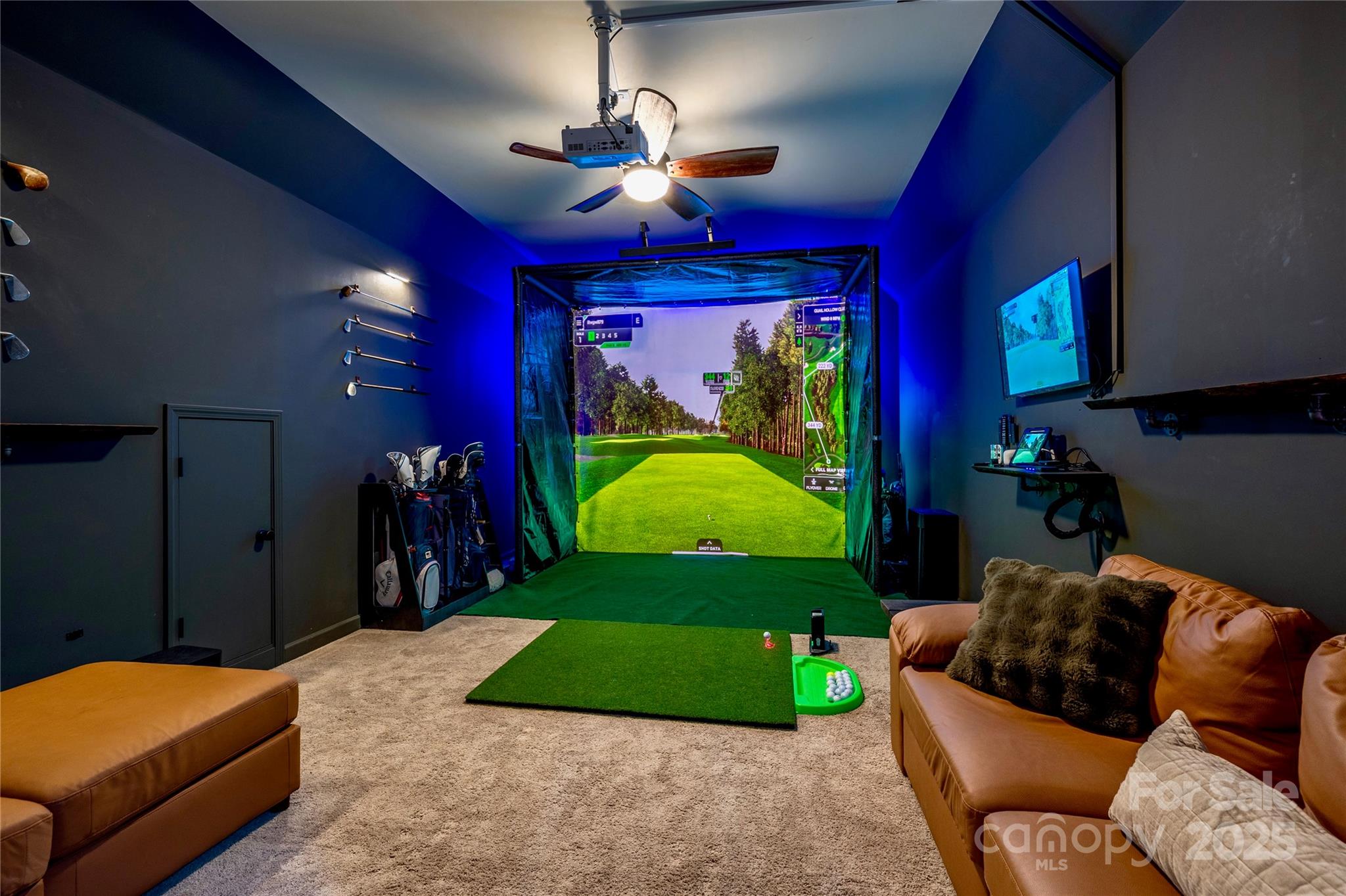 1005 Dunwoody Drive