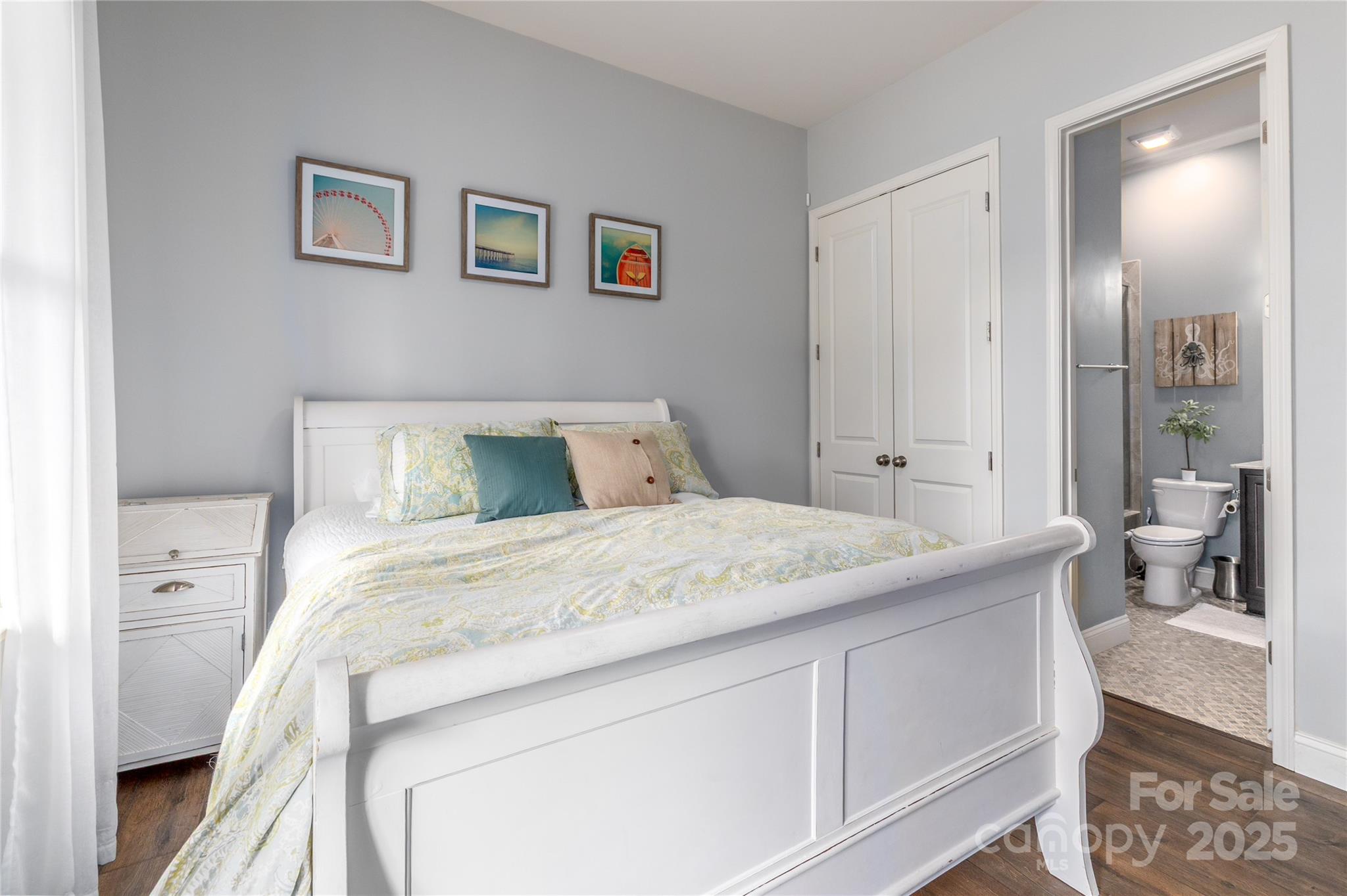 1005 Dunwoody Drive
