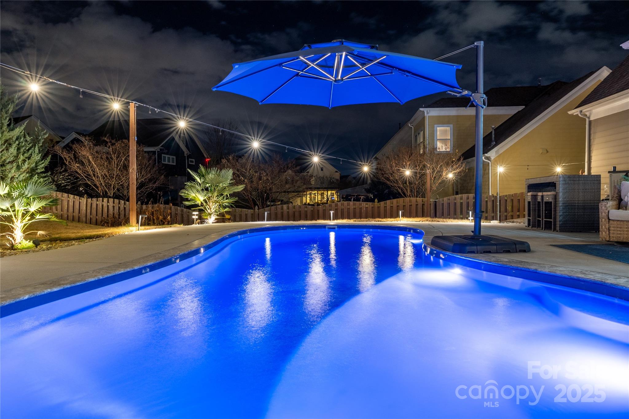 1005 Dunwoody Drive