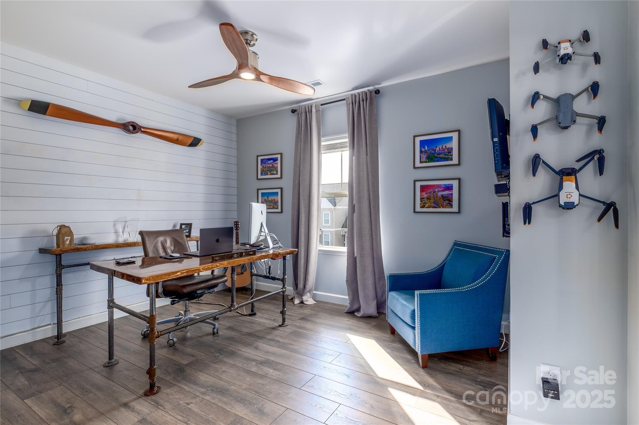 1005 Dunwoody Drive