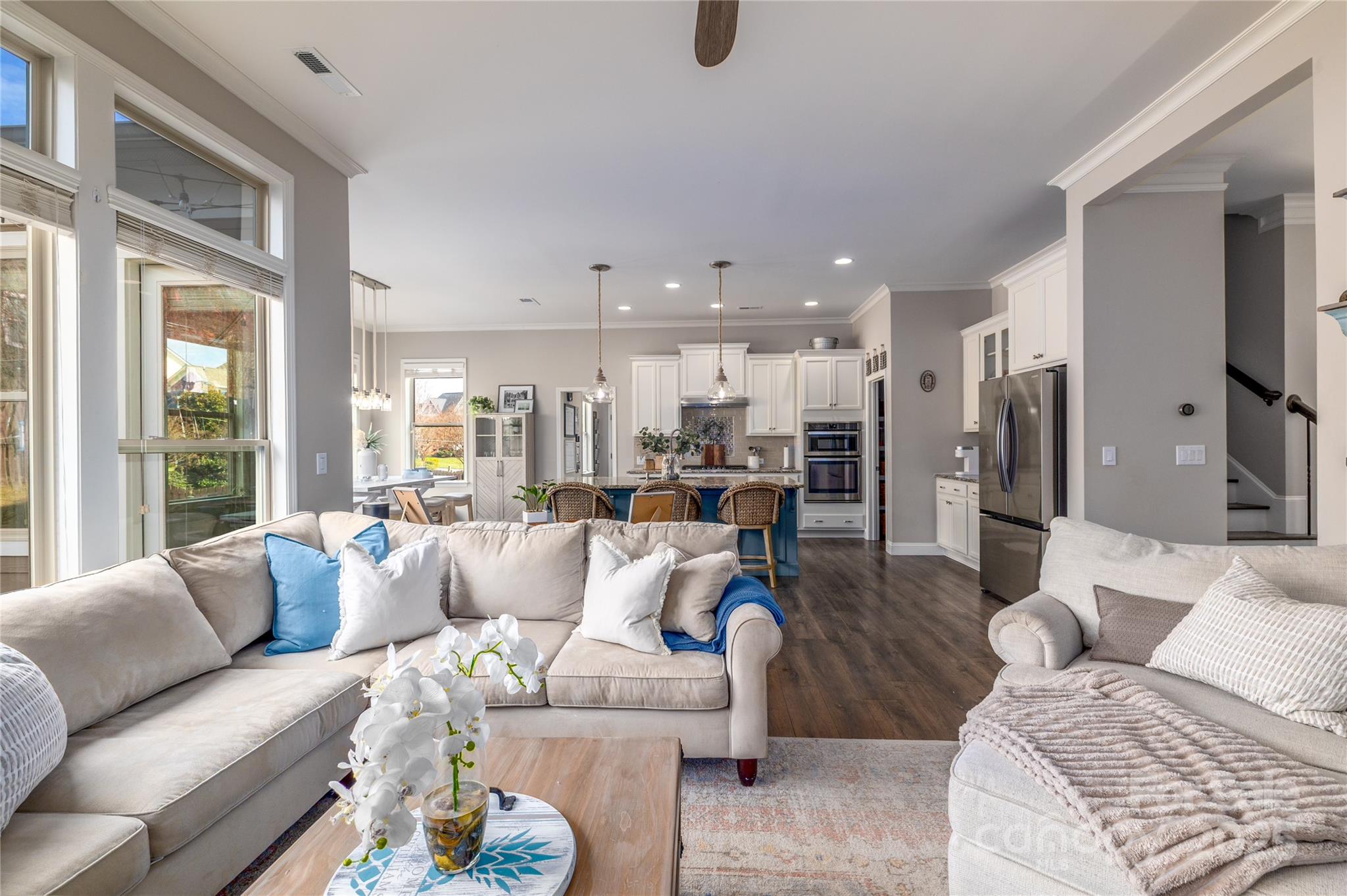 1005 Dunwoody Drive