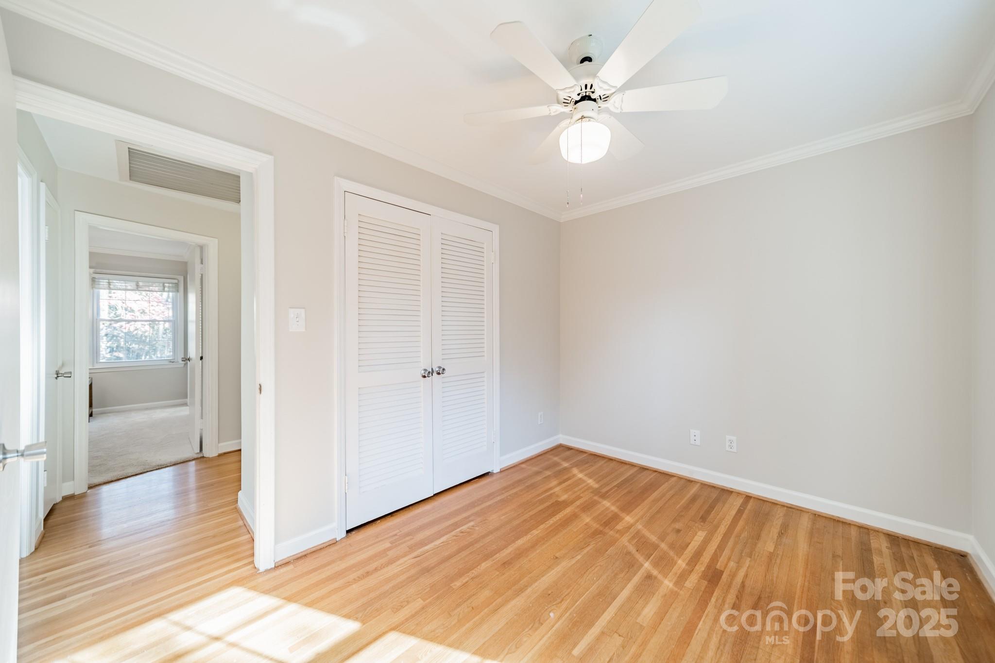 3221 Northampton Drive
