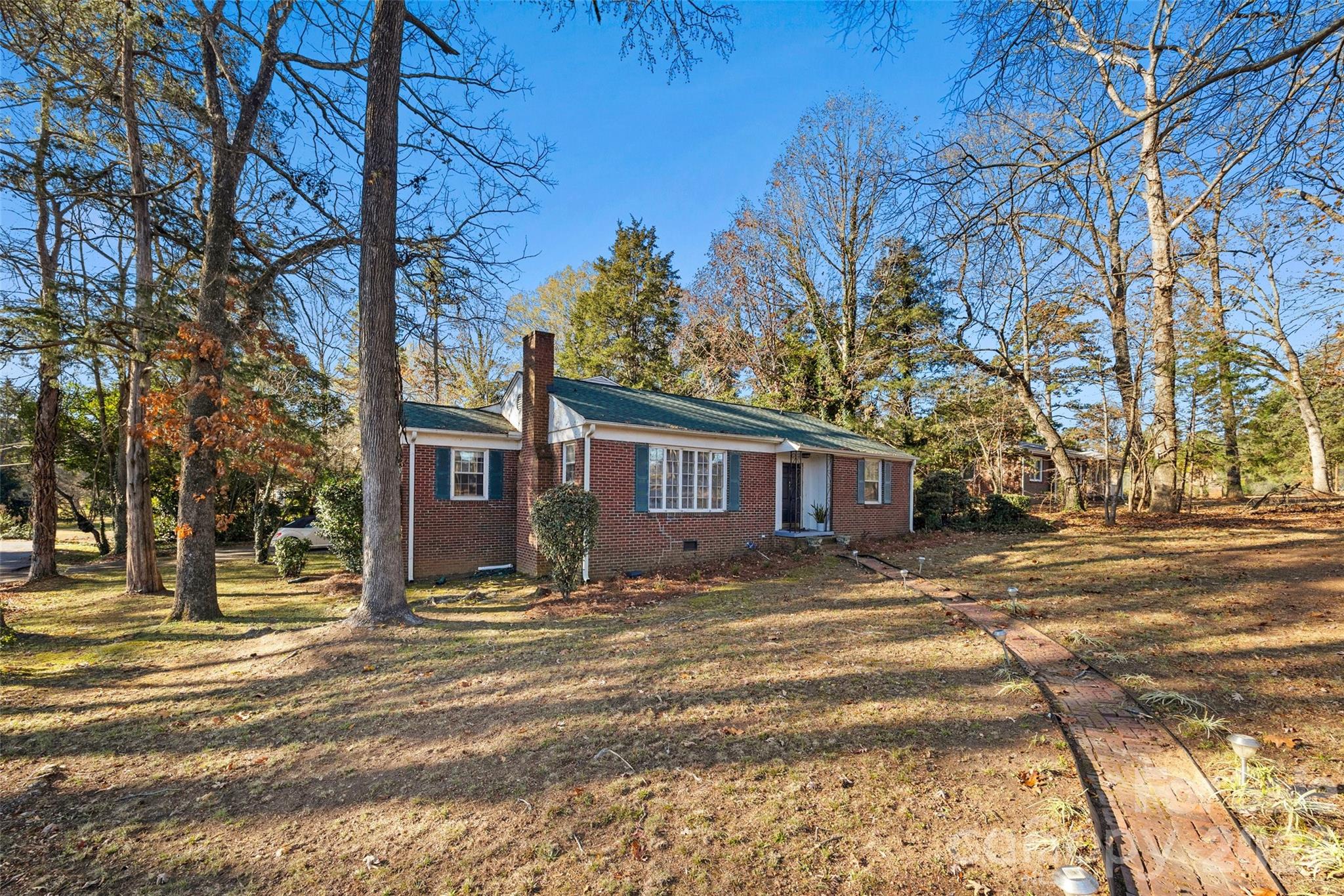 601 Country Club Drive