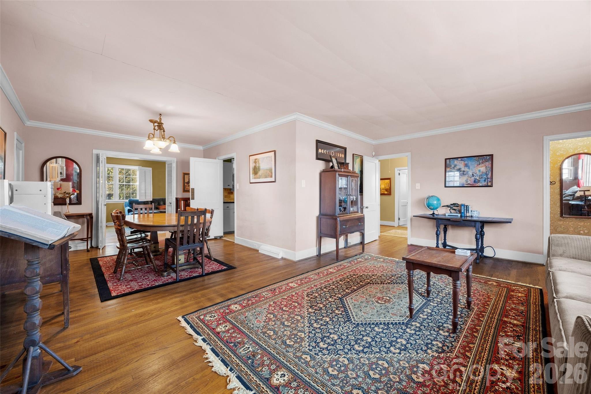 601 Country Club Drive
