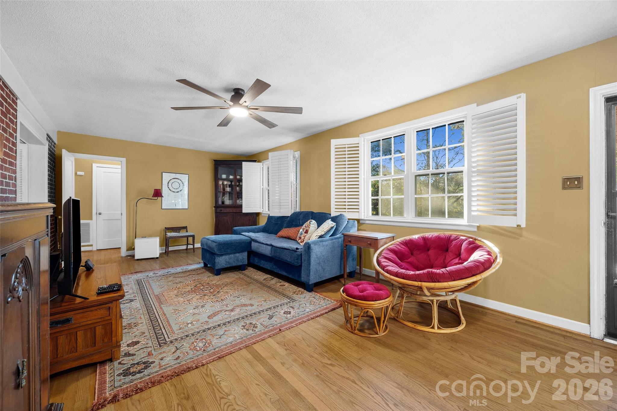 601 Country Club Drive