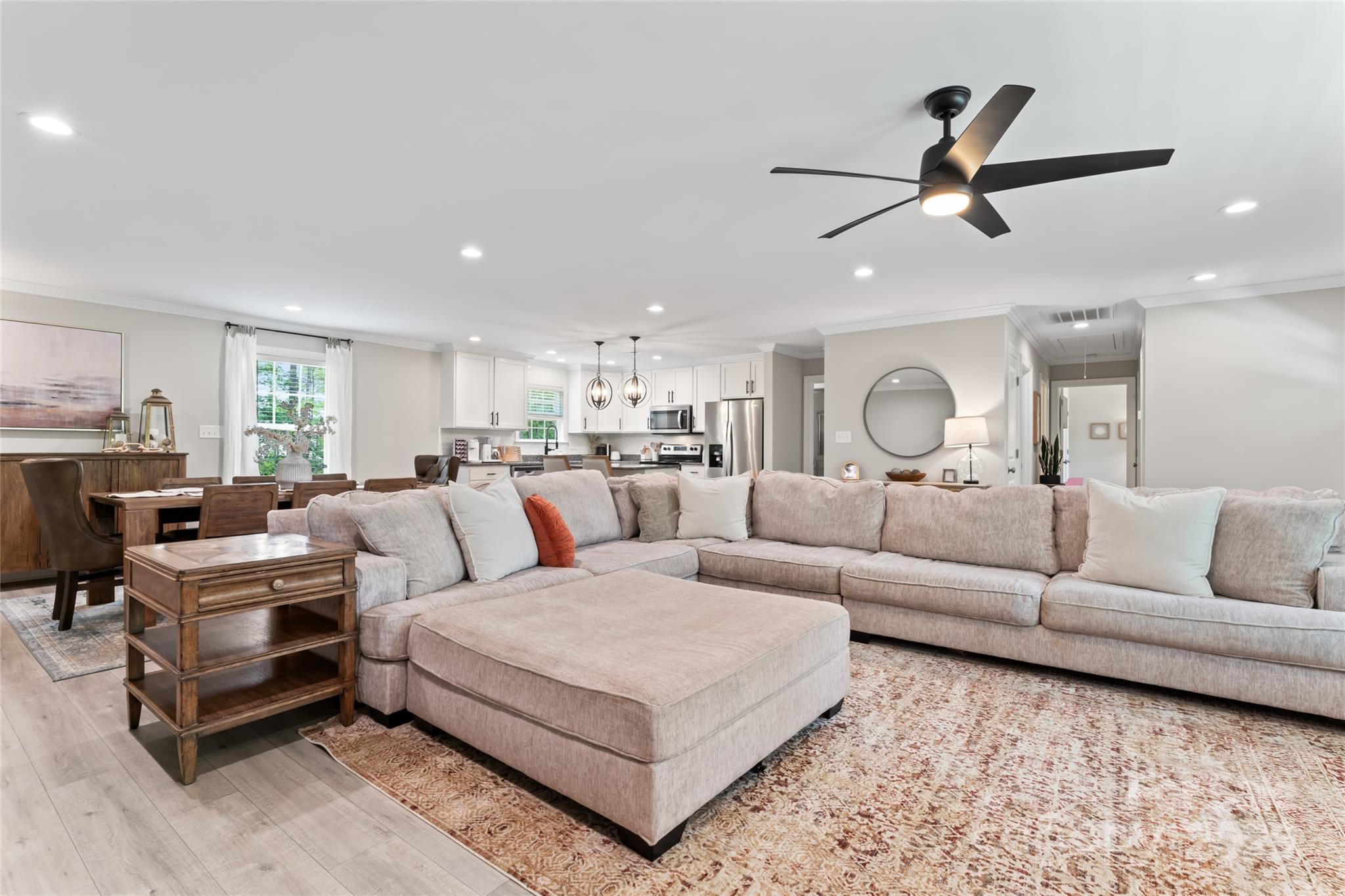 4008 Cypress Circle