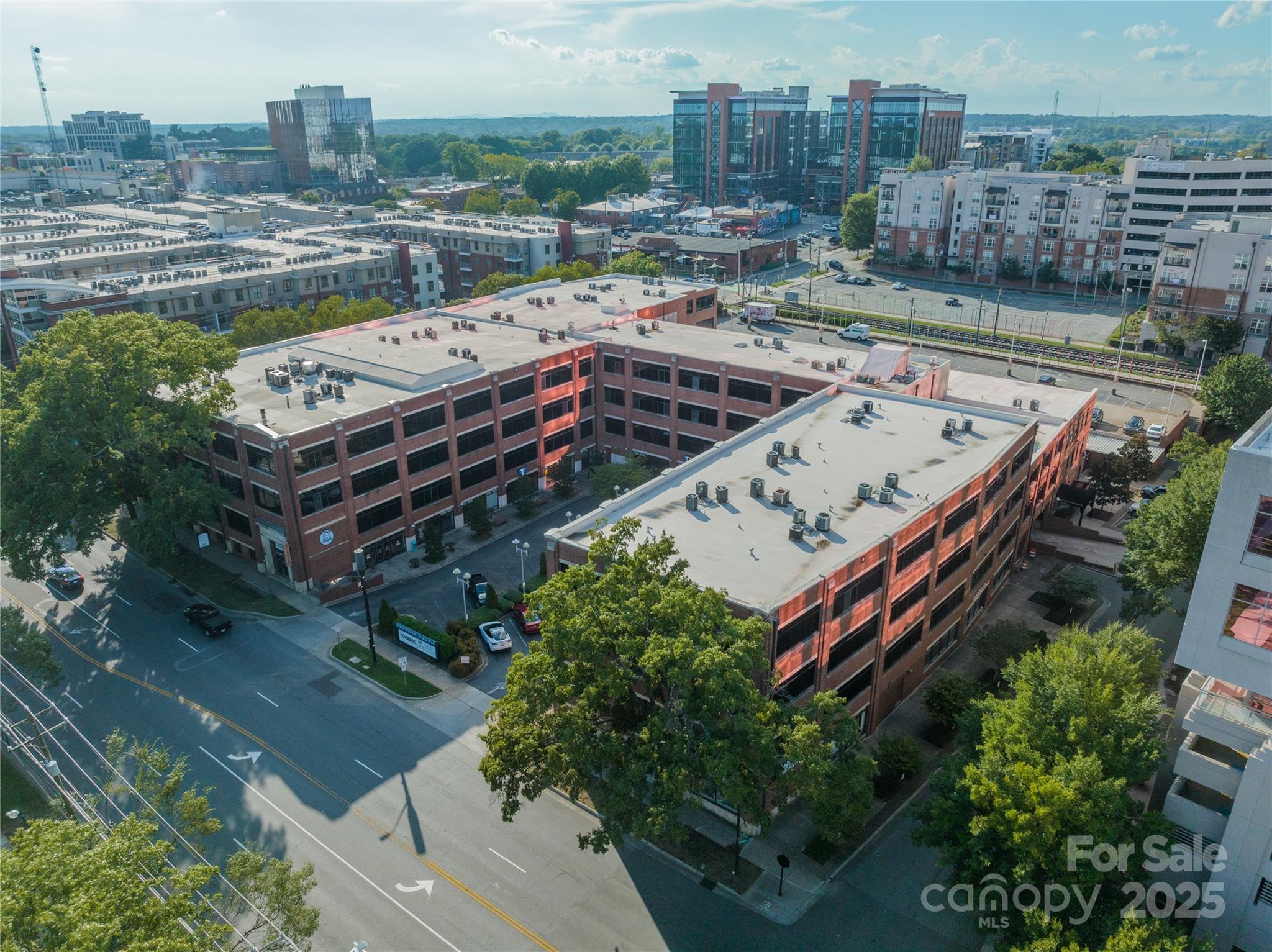 310 Arlington Avenue Unit: 317