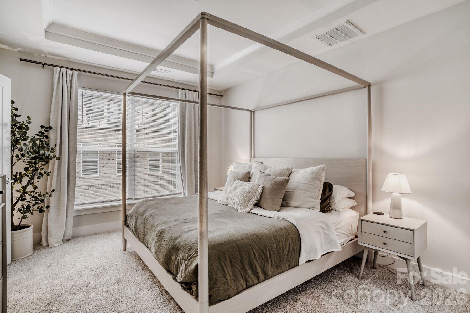 3800 Sky Haven Drive