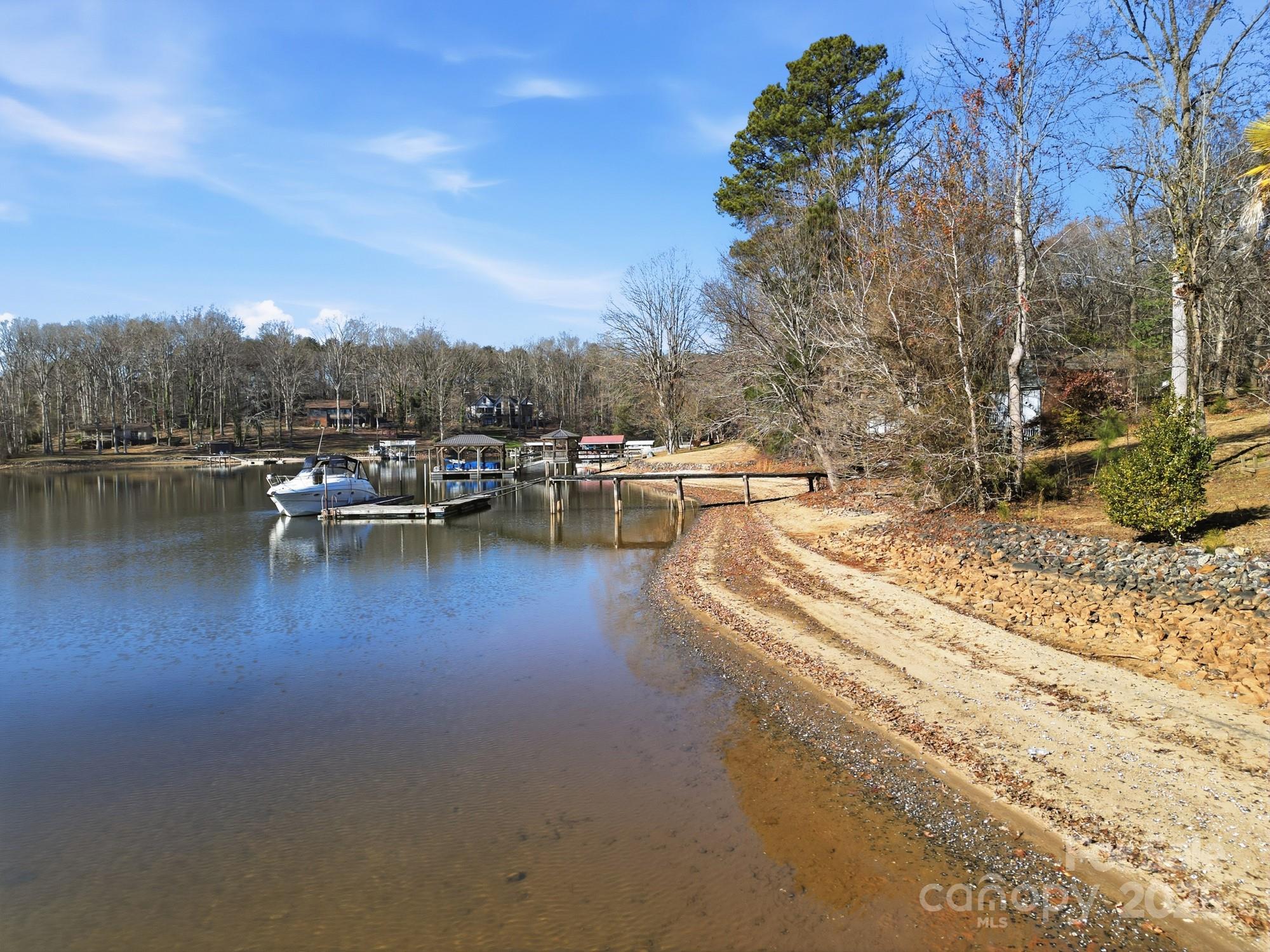168 Willow Point Road