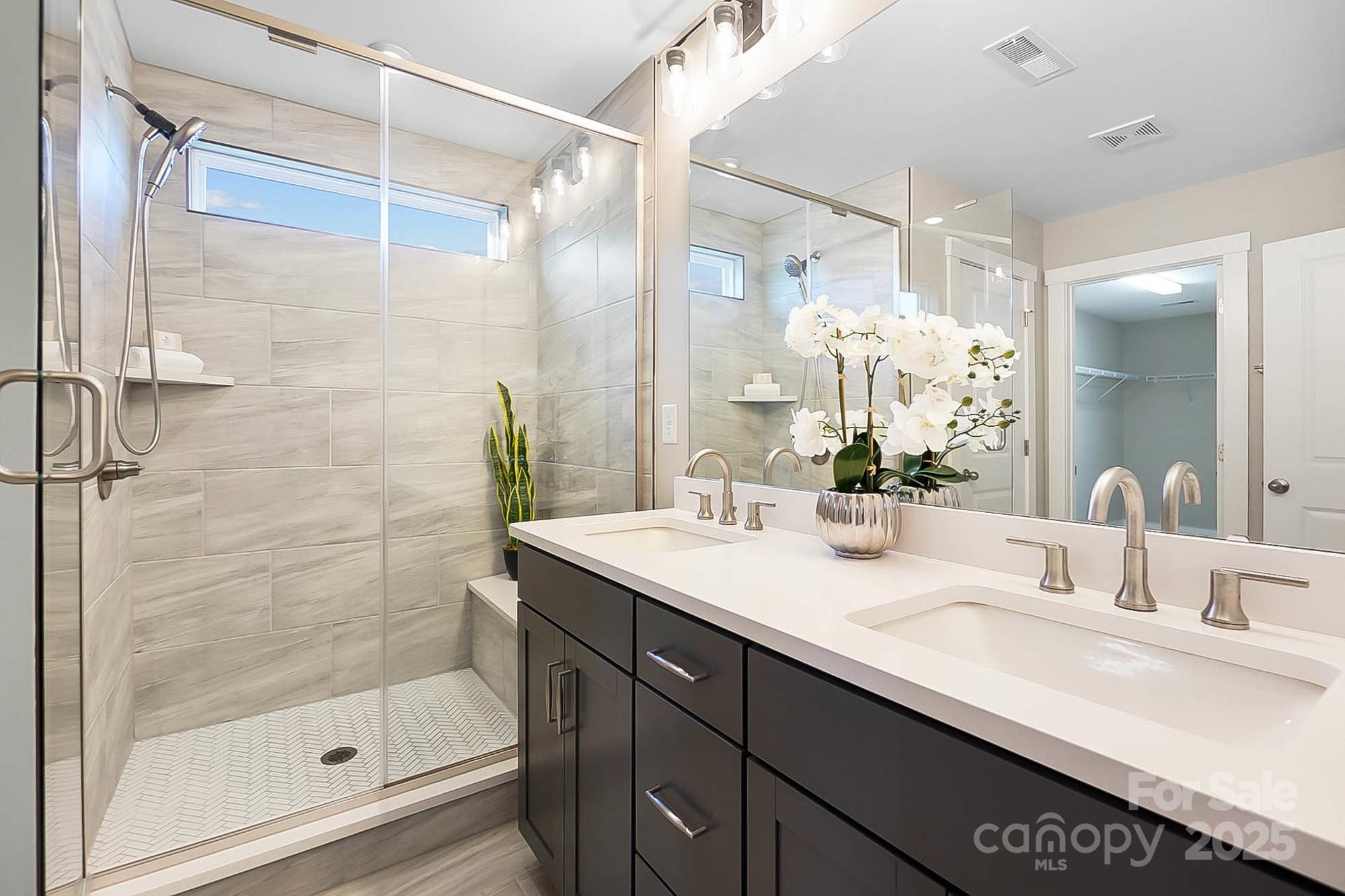 7034 Cloer Court