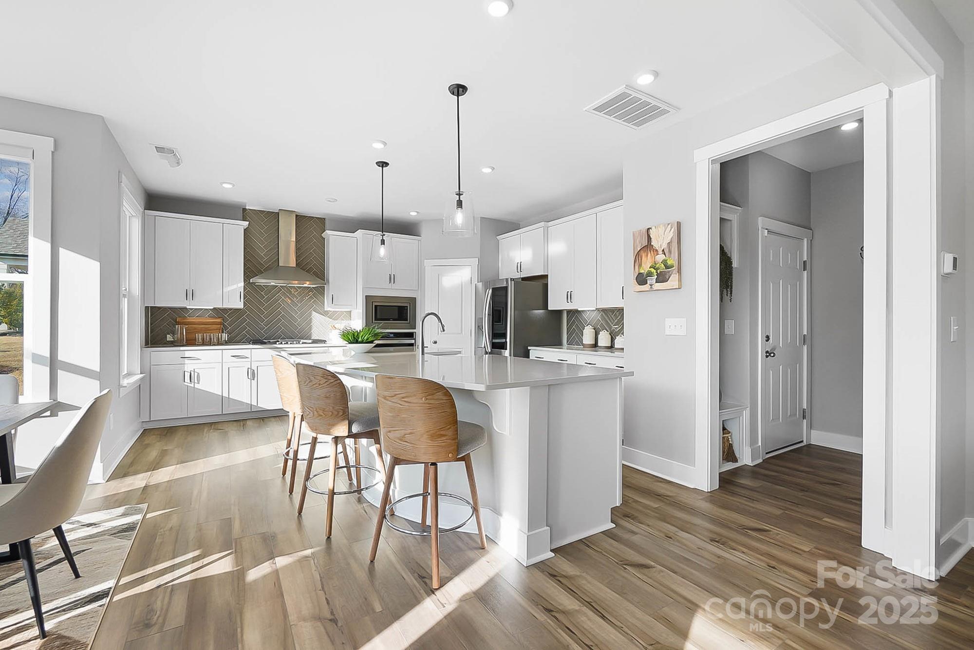 7034 Cloer Court