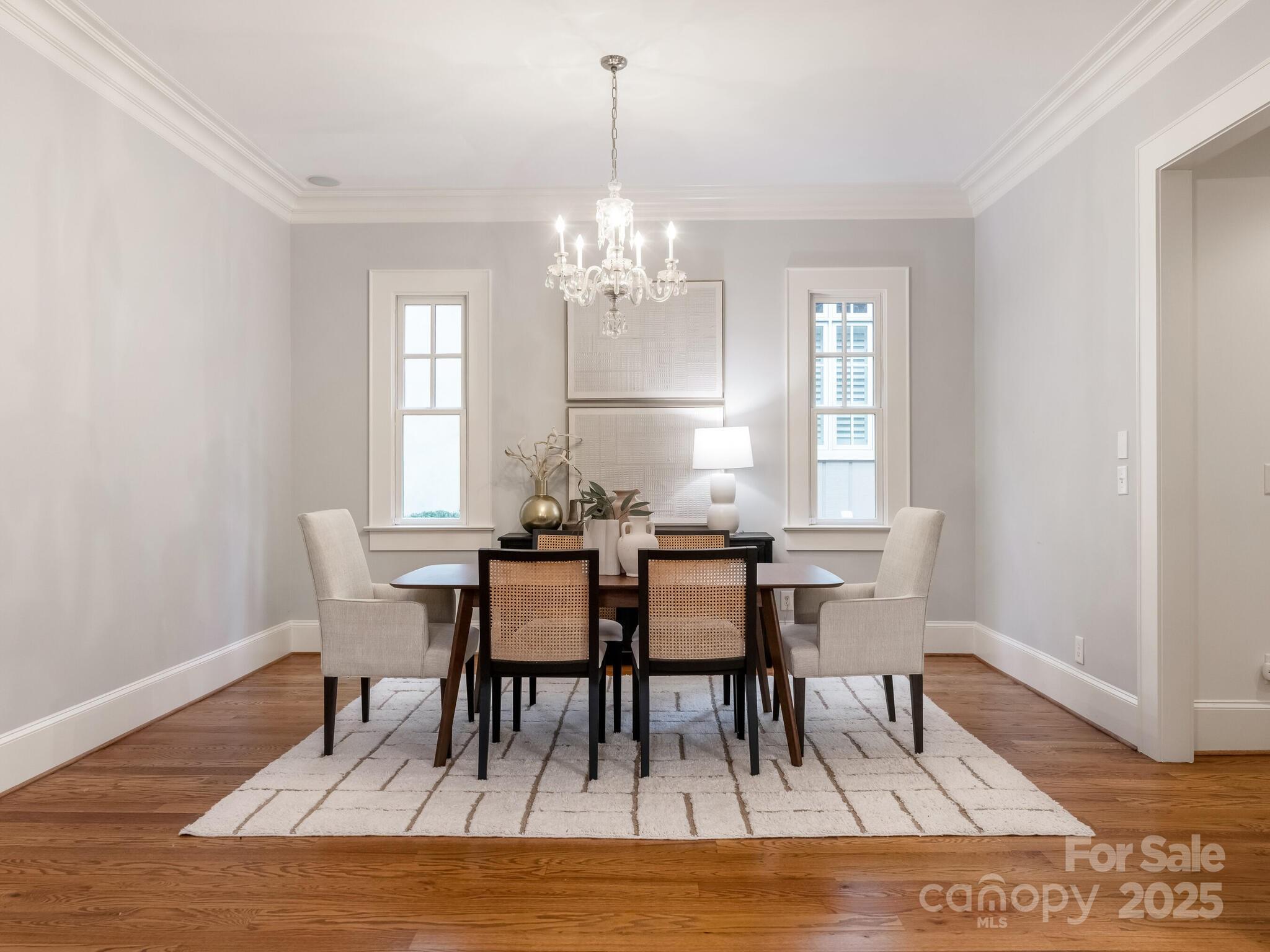 528 Meadowbrook Road