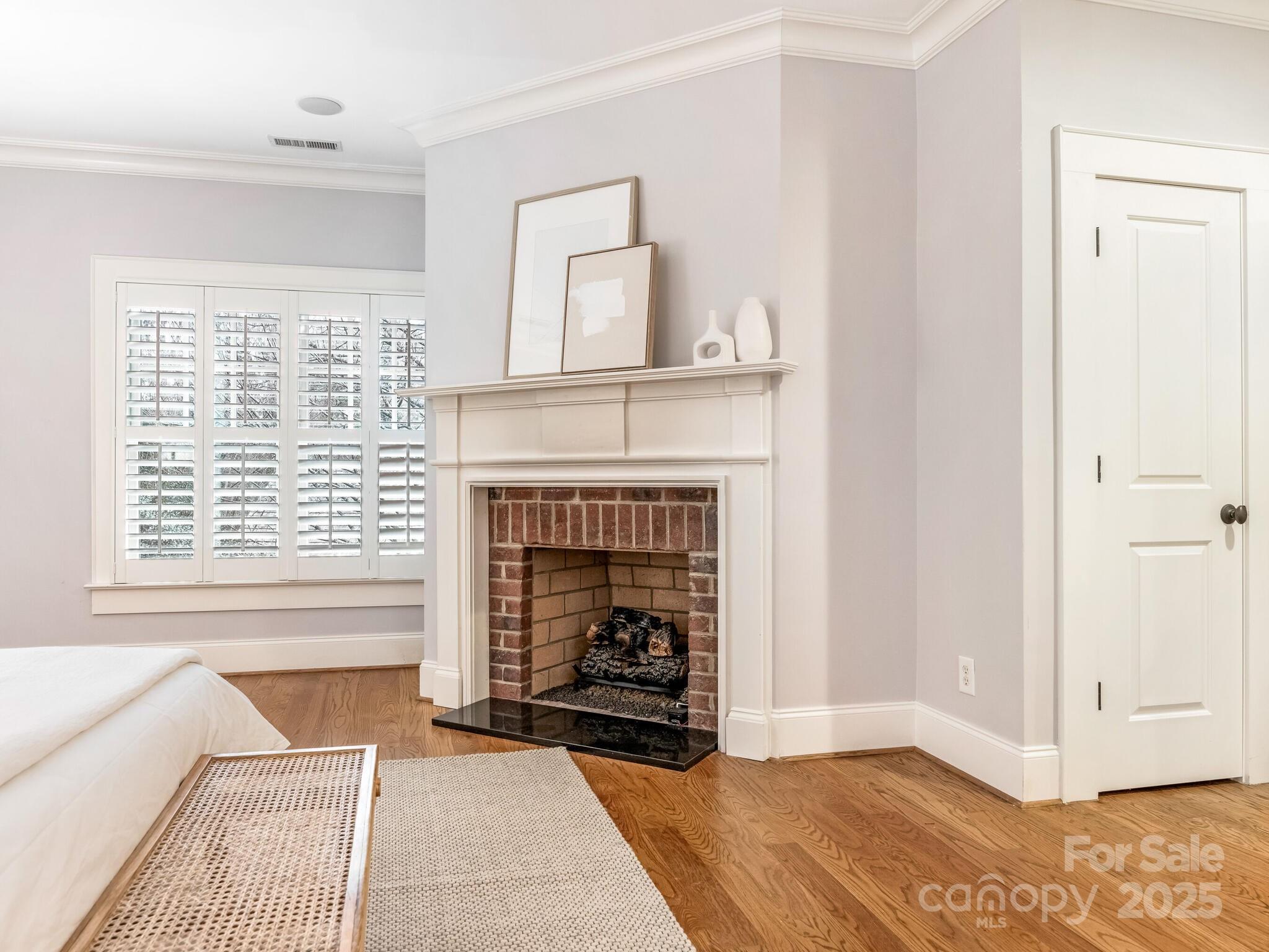 528 Meadowbrook Road