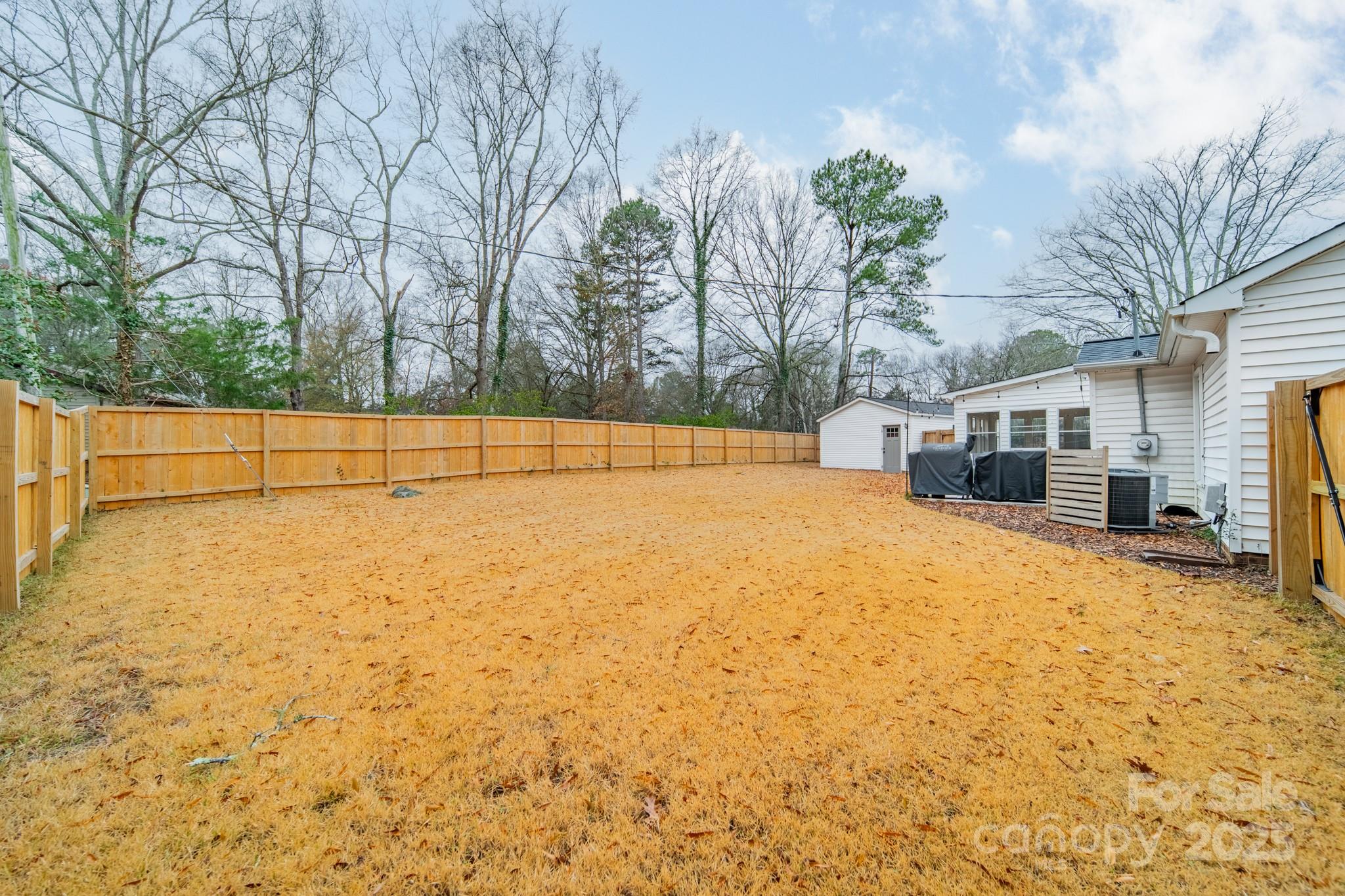 1245 Berryhill Lane