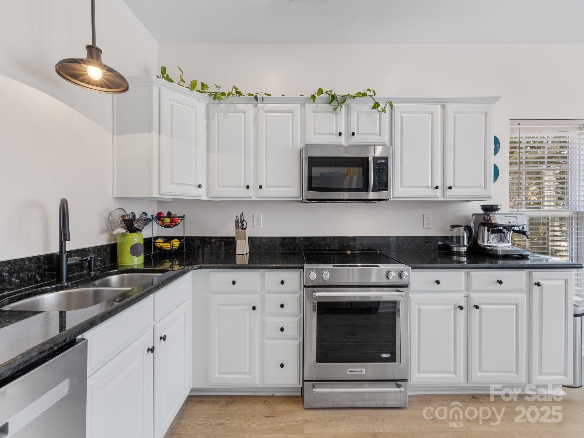 4022 Carl Parmer Drive