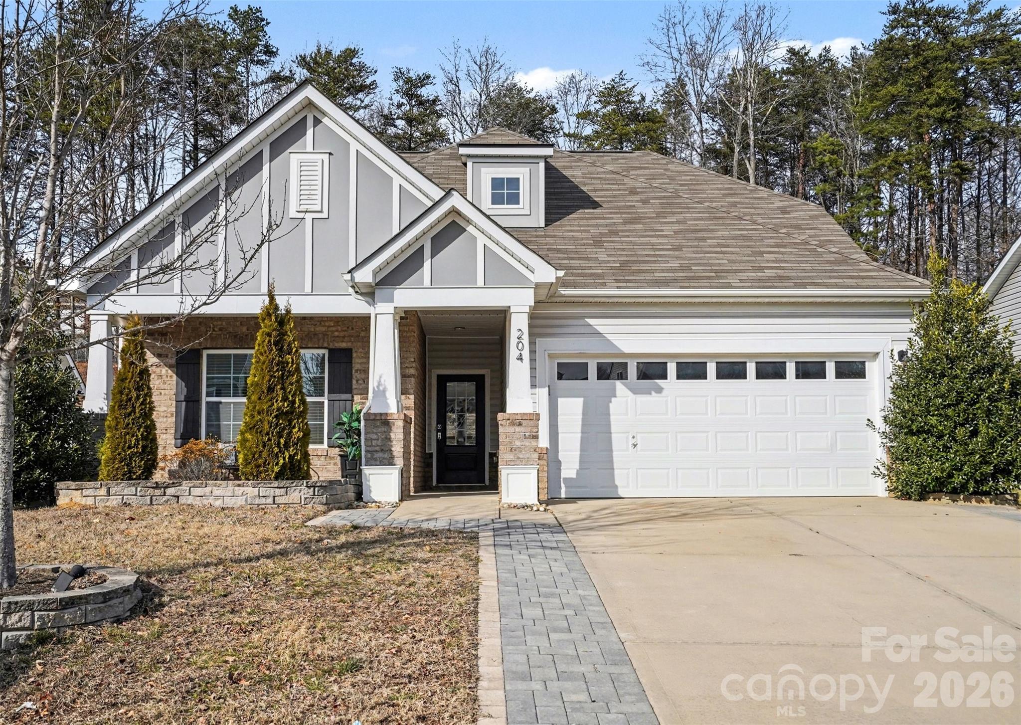204 Paradise Hills Circle