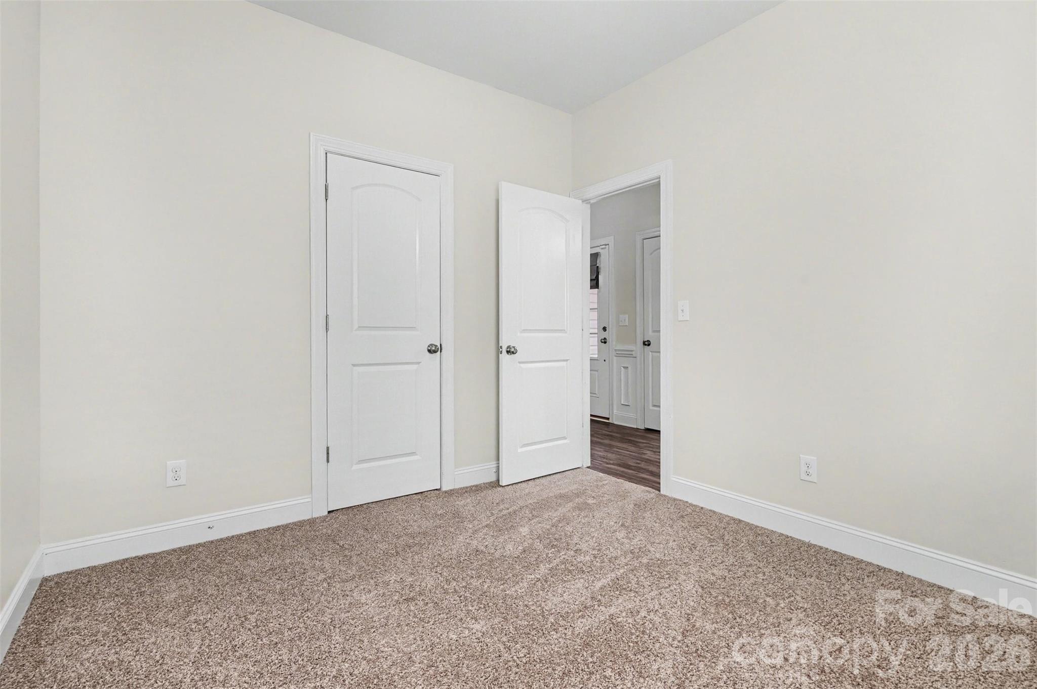 204 Paradise Hills Circle