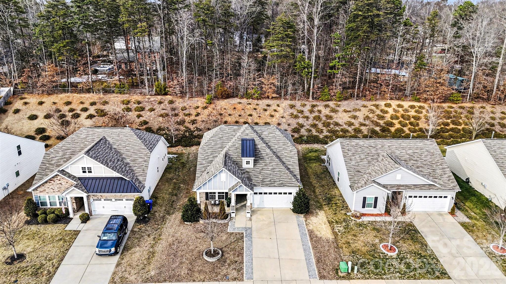 204 Paradise Hills Circle