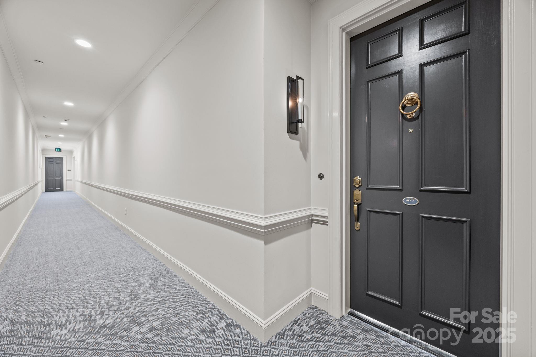 477 Fenton Place