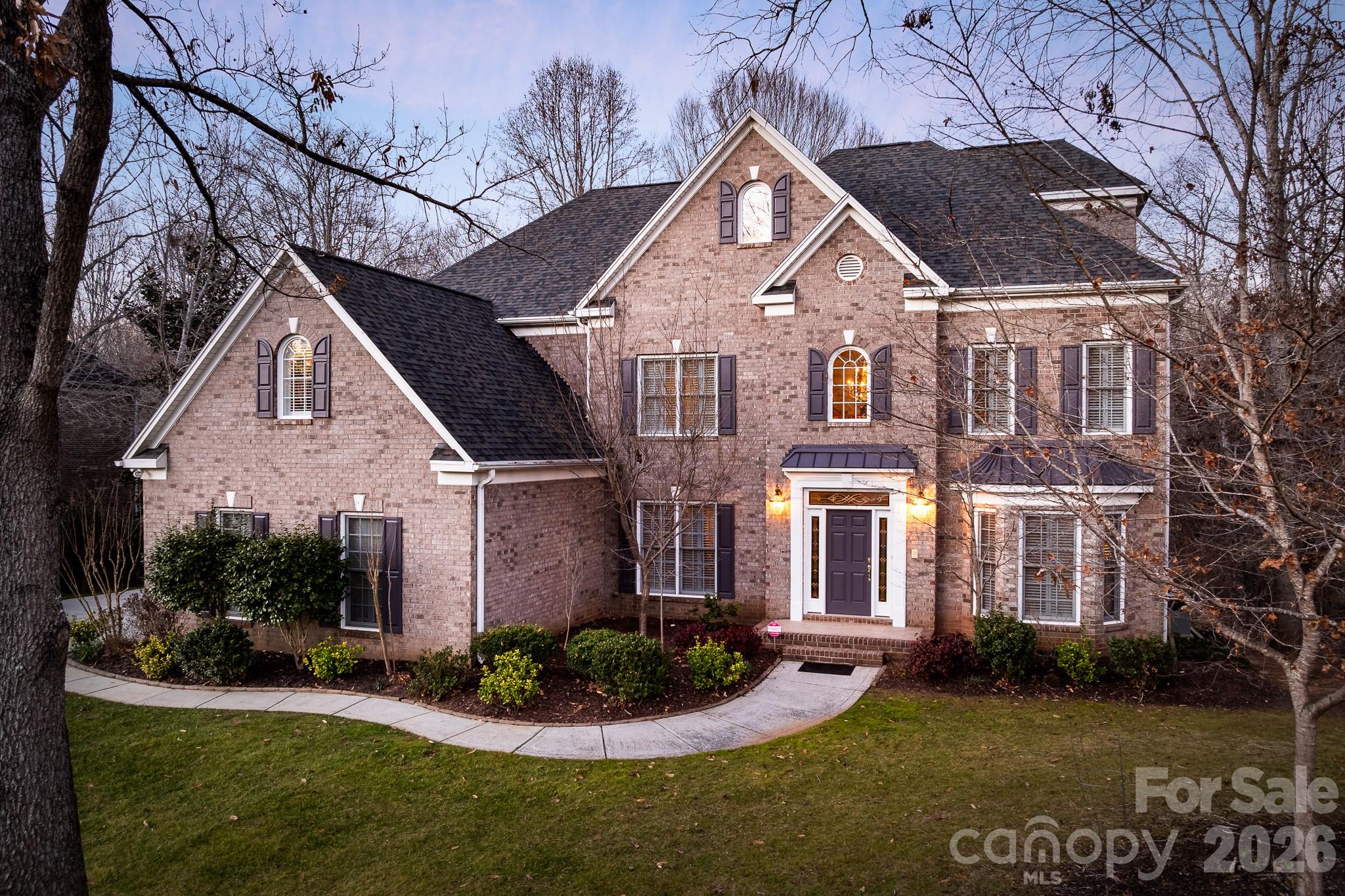 1237 Waynewood Drive