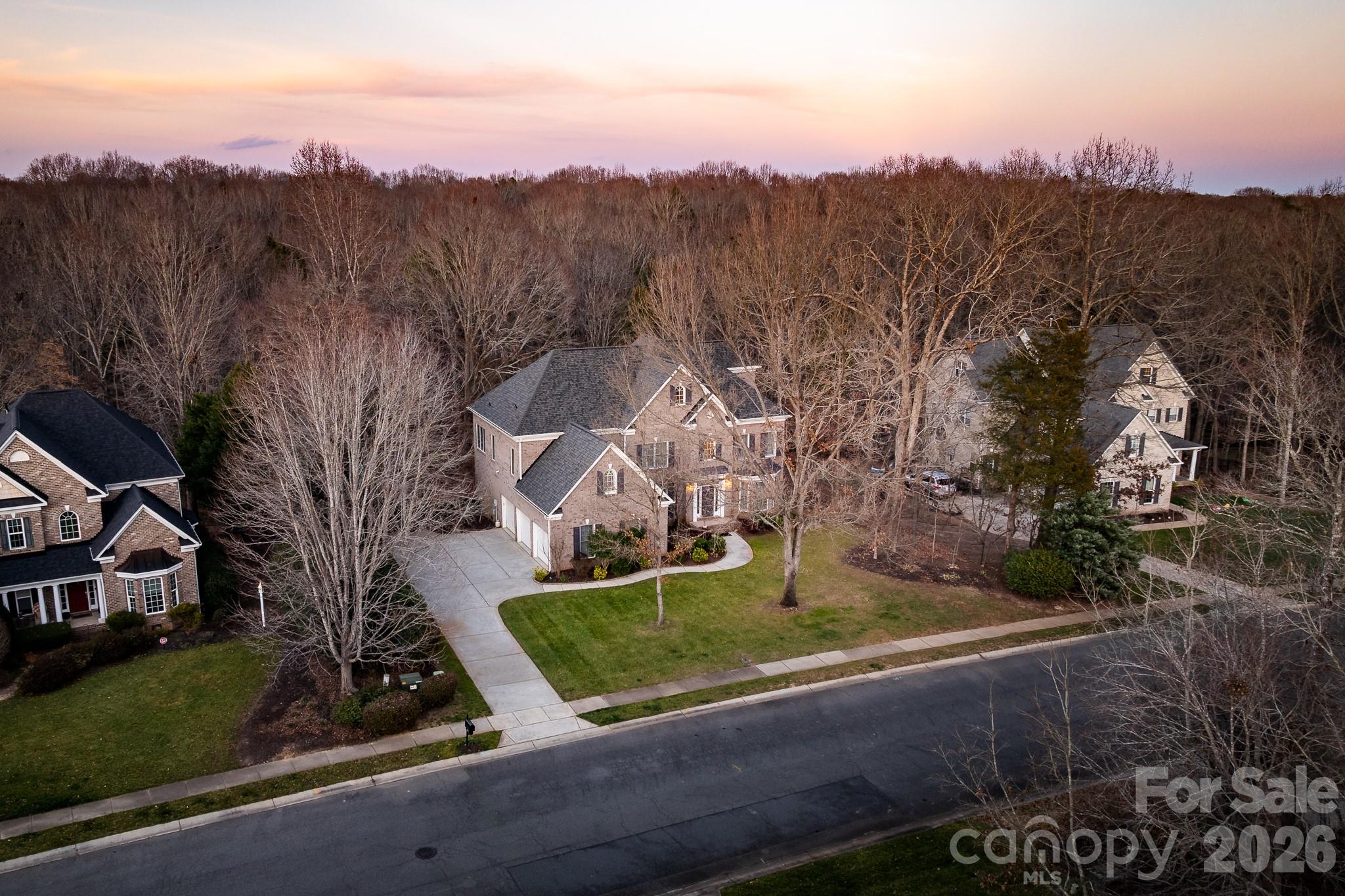 1237 Waynewood Drive