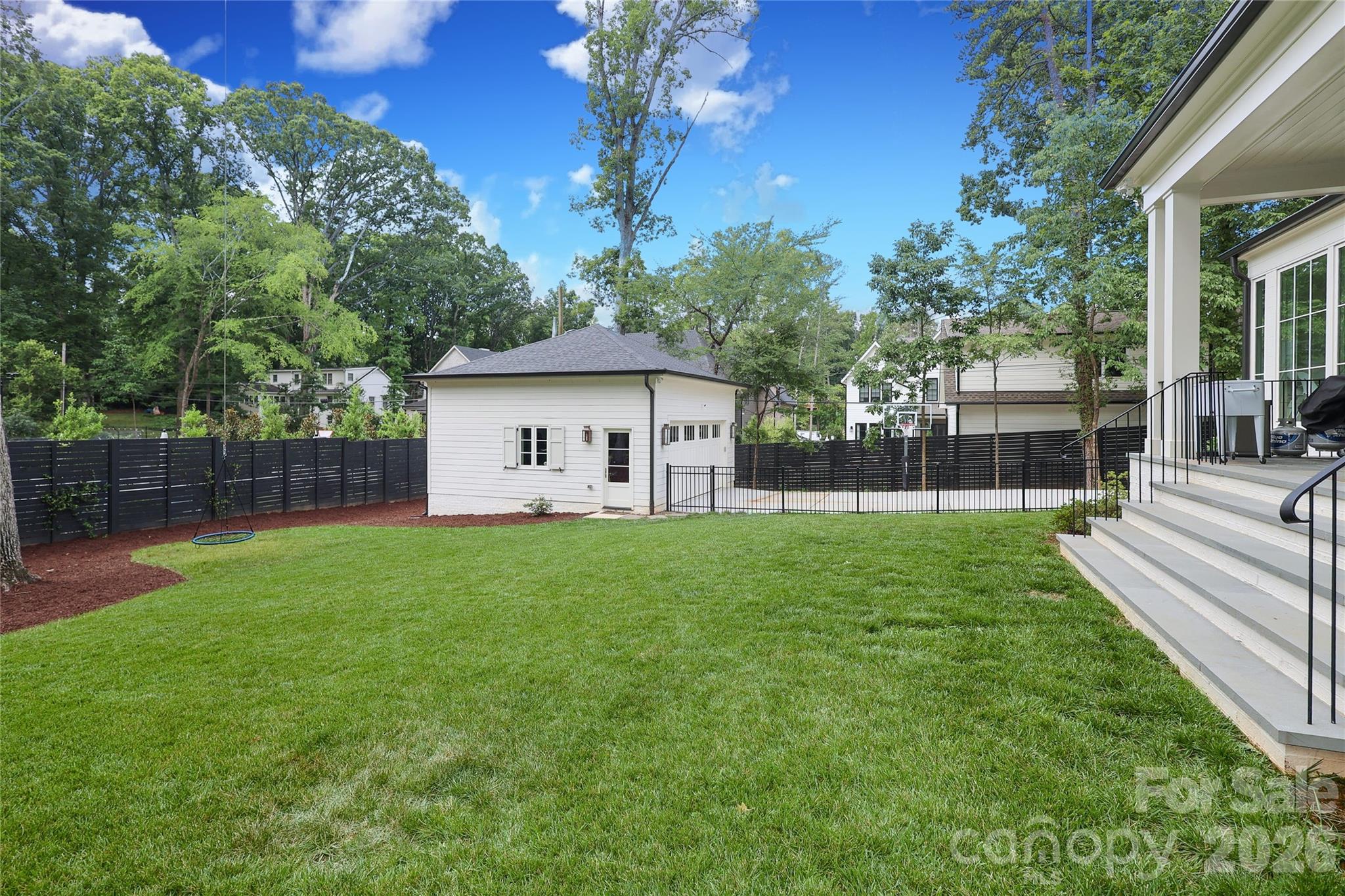 418 Ellsworth Road
