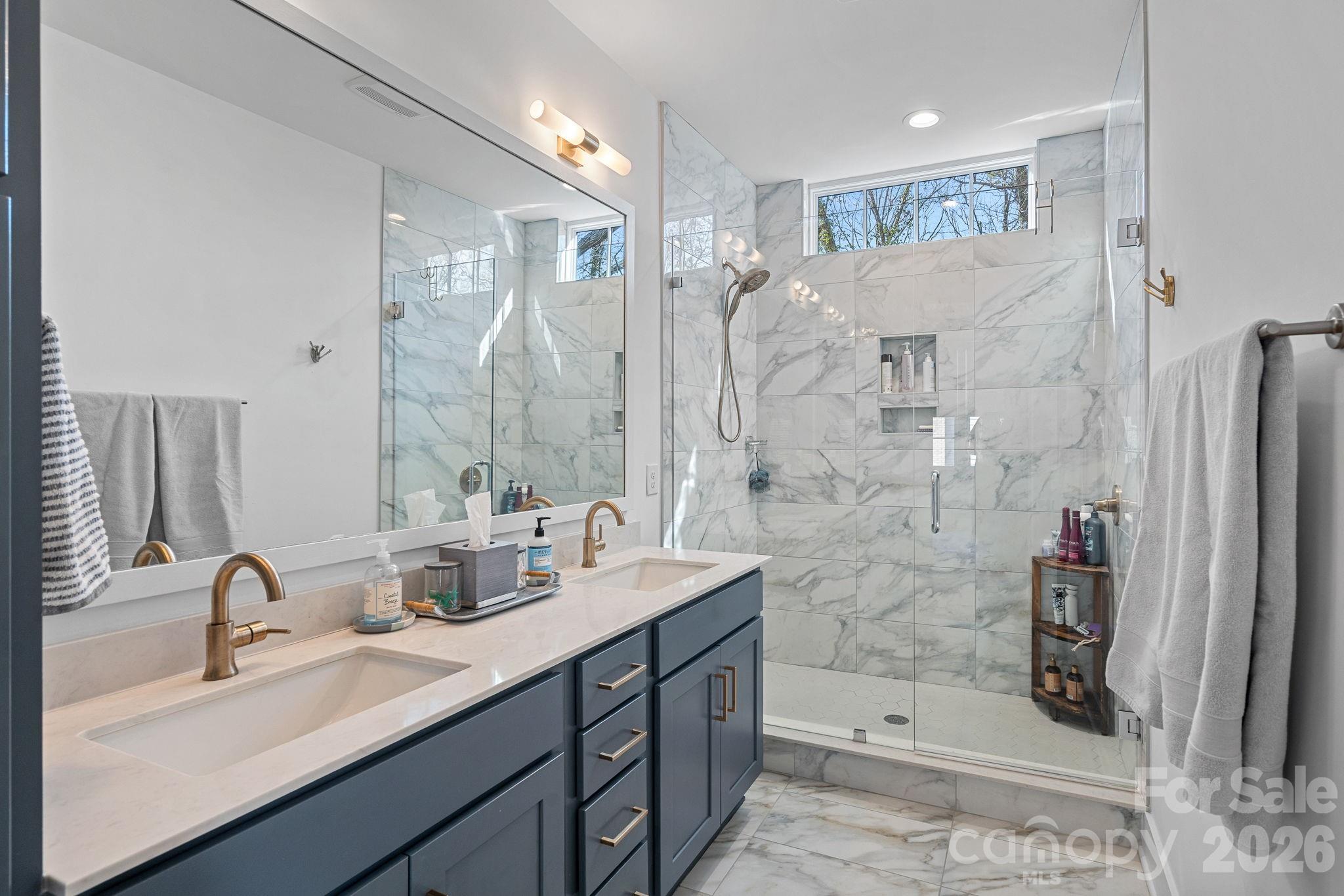 824 Madison Glen Lane