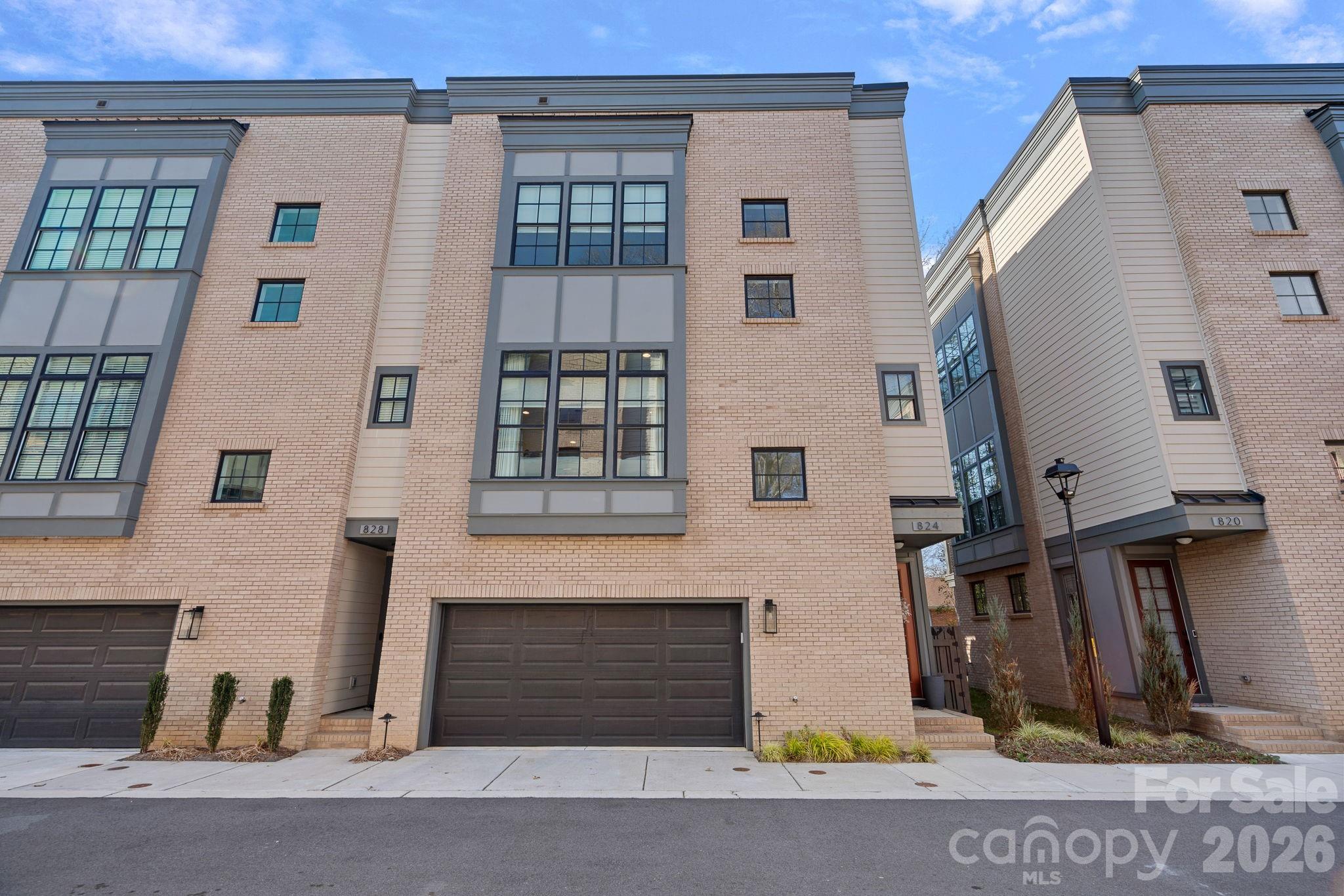 824 Madison Glen Lane