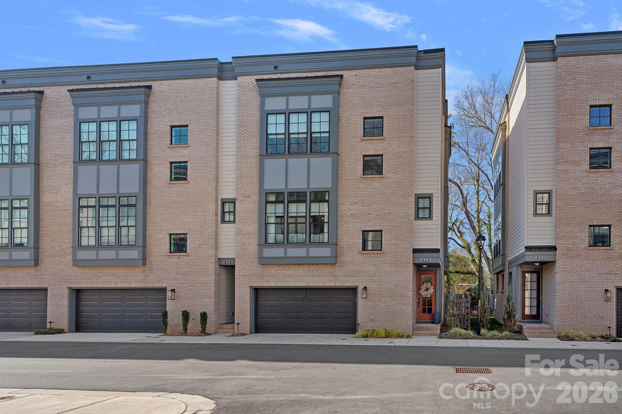 824 Madison Glen Lane